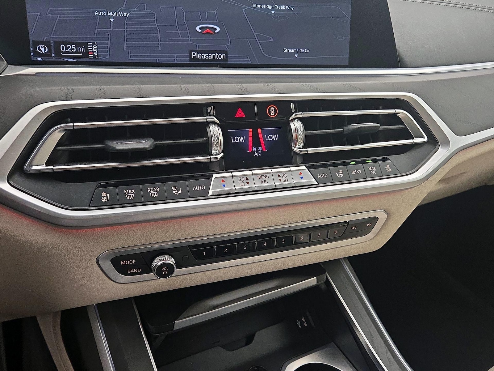 2022 BMW X7 40i - Photo 18