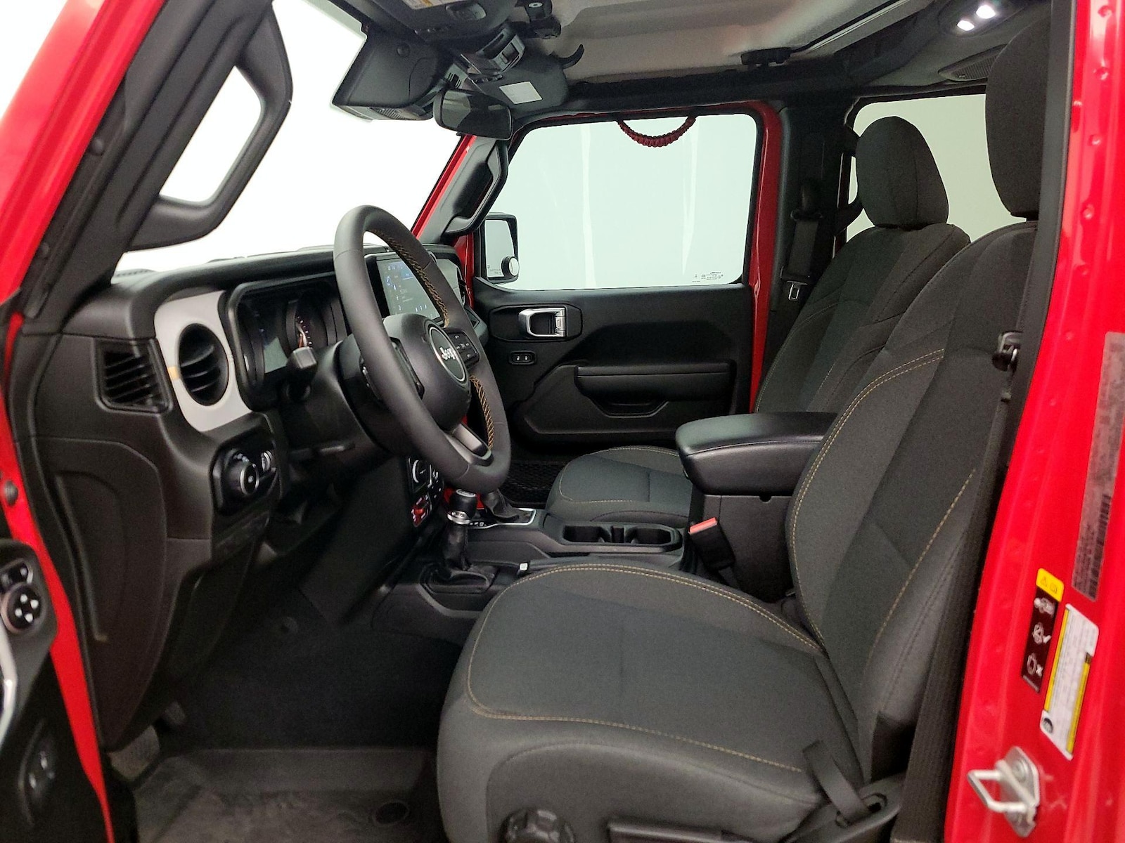 2024 Jeep Wrangler 4-Door Willys - Photo 12