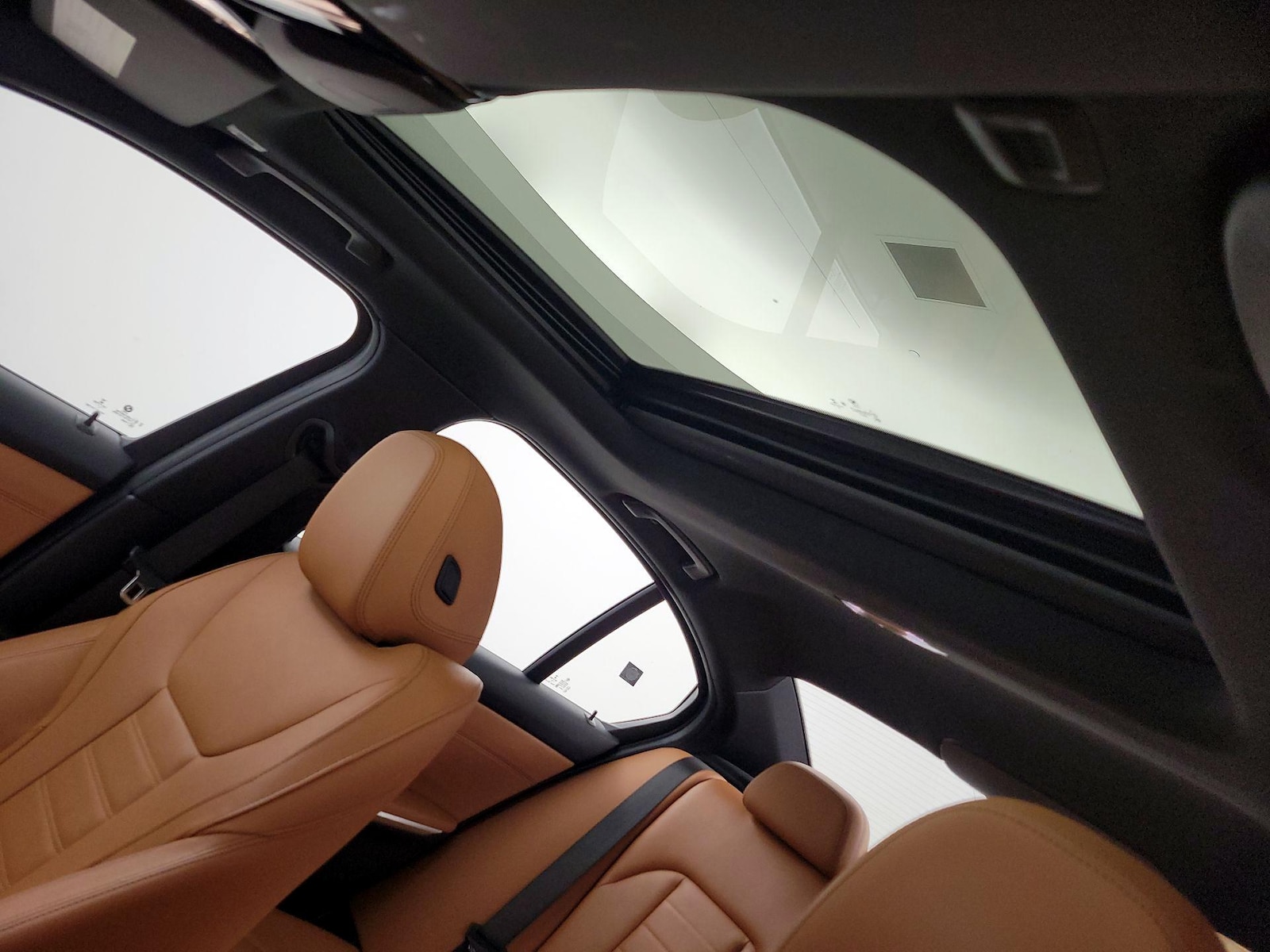 2021 BMW 3 Series 330i - Photo 21