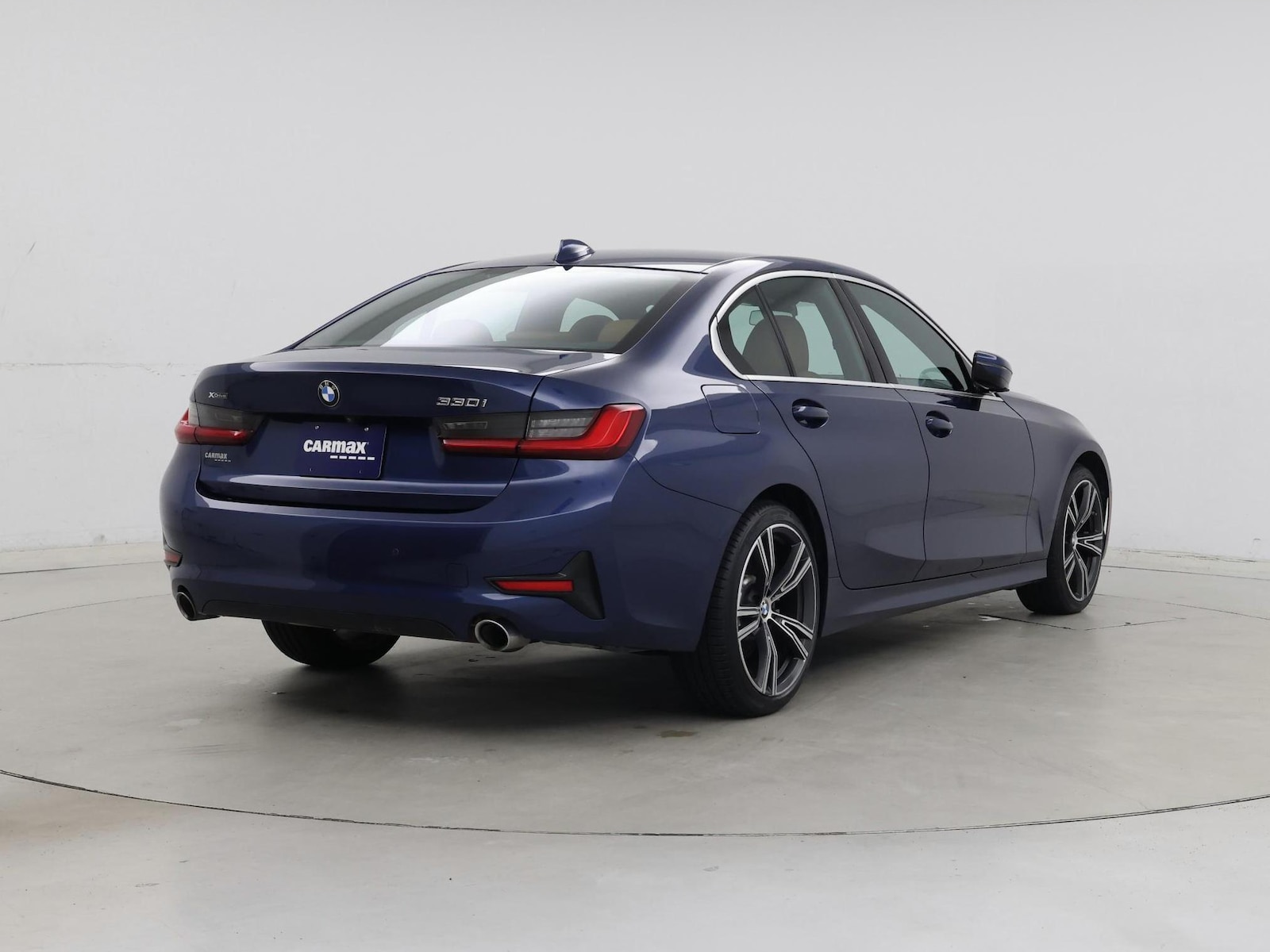 2021 BMW 3 Series 330i - Photo 9