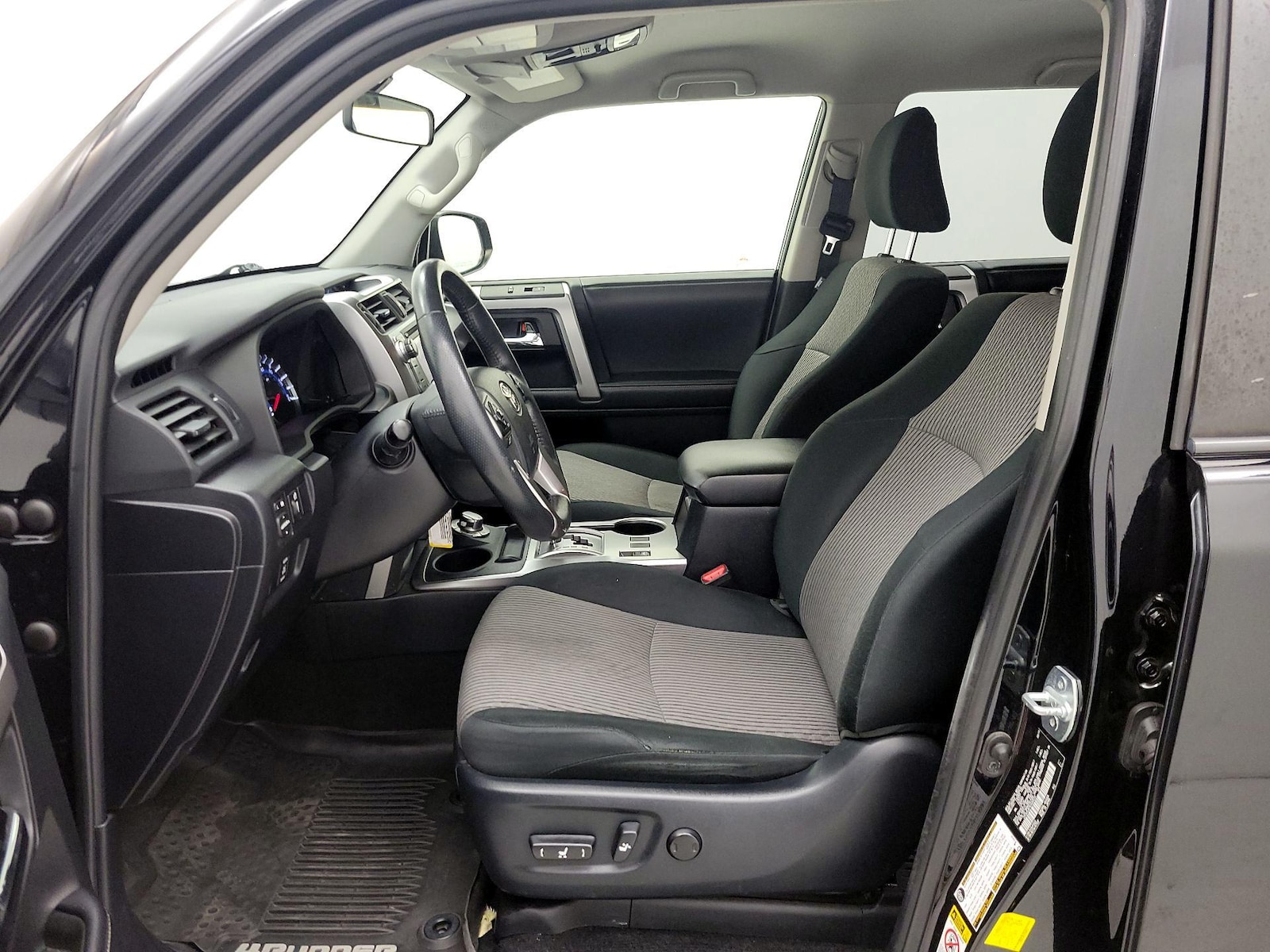 Power Seat(s) & Side Airbags