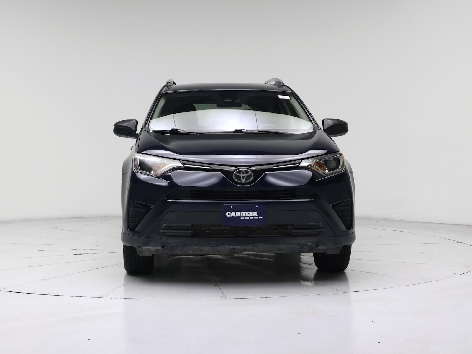 2017 Toyota RAV4 LE - Photo 6