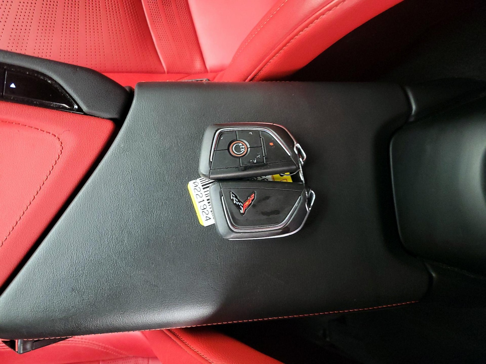 2021 Chevrolet Corvette 2LT - Photo 21