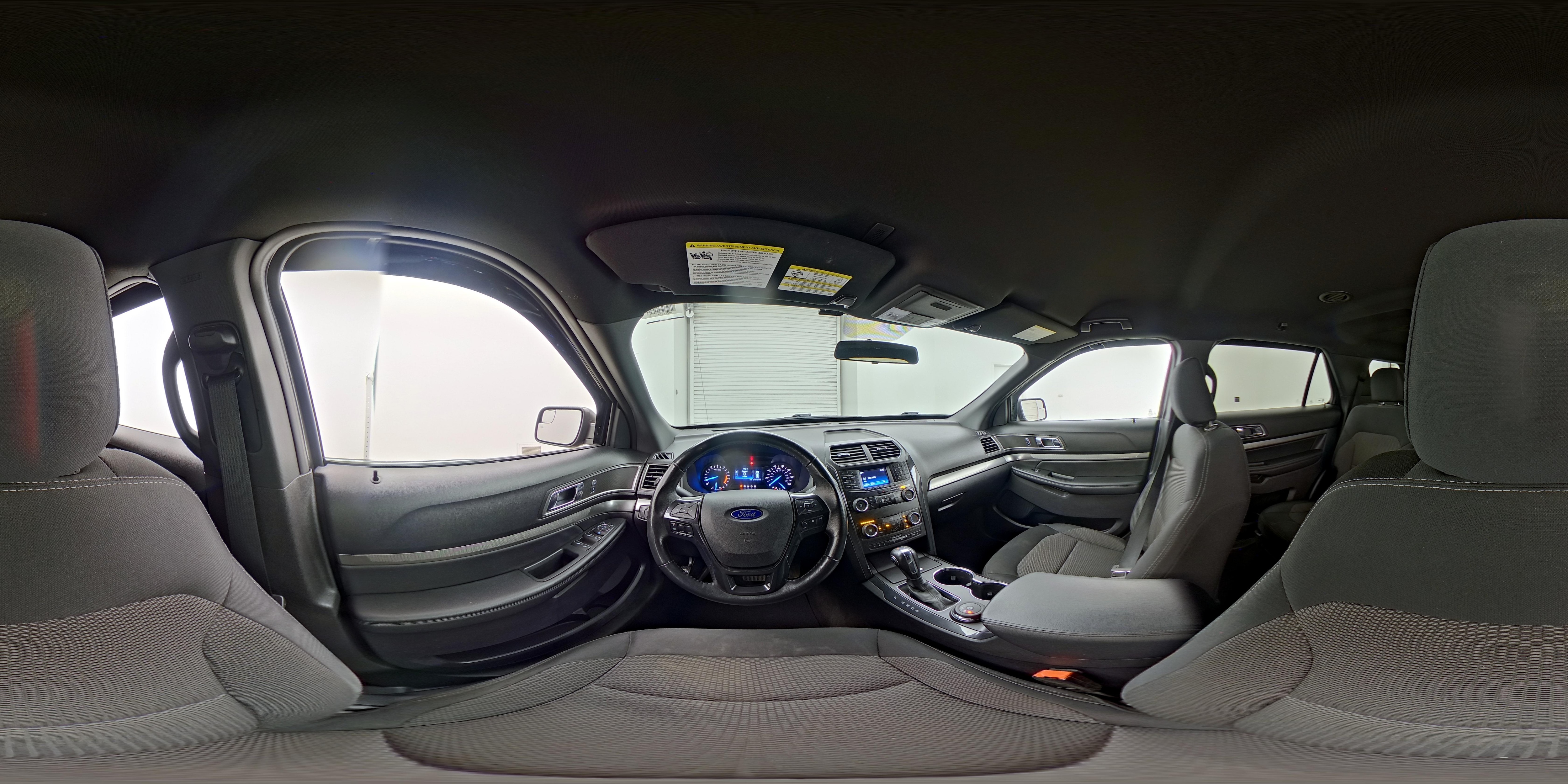 2019 Ford Explorer XLT - Photo 28
