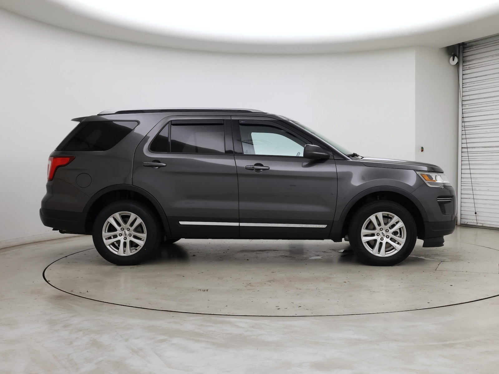 2019 Ford Explorer XLT - Photo 8