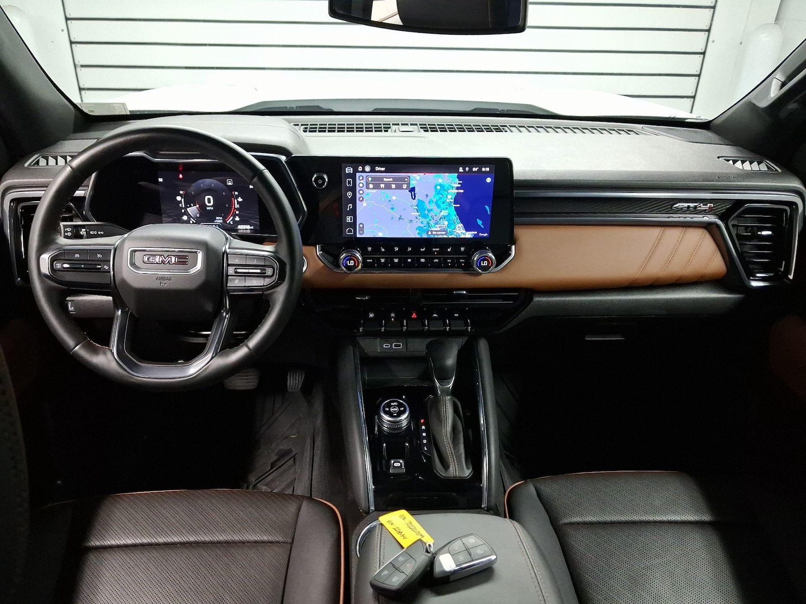 2023 GMC Canyon AT4 - Photo 10