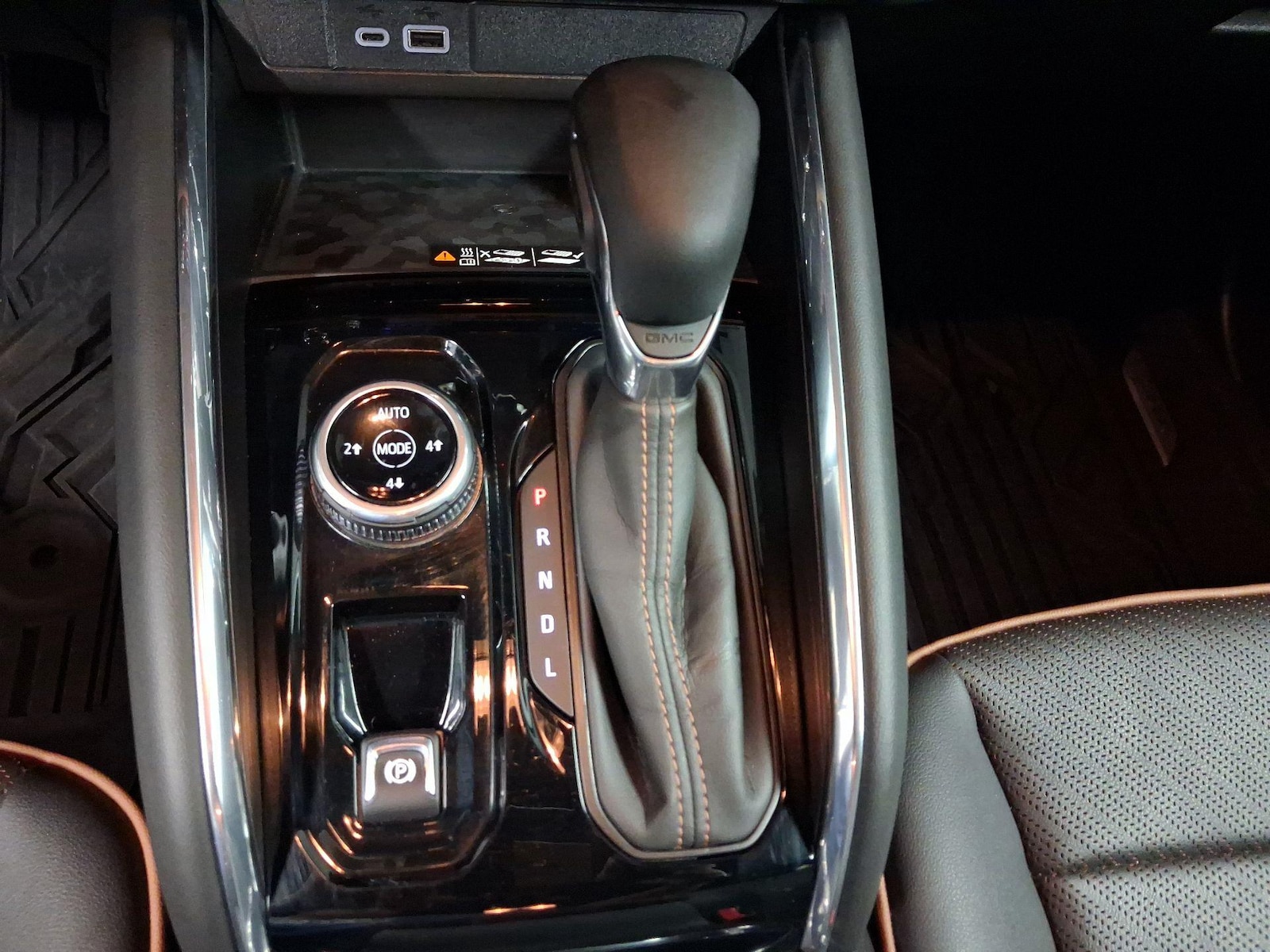 2023 GMC Canyon AT4 - Photo 19