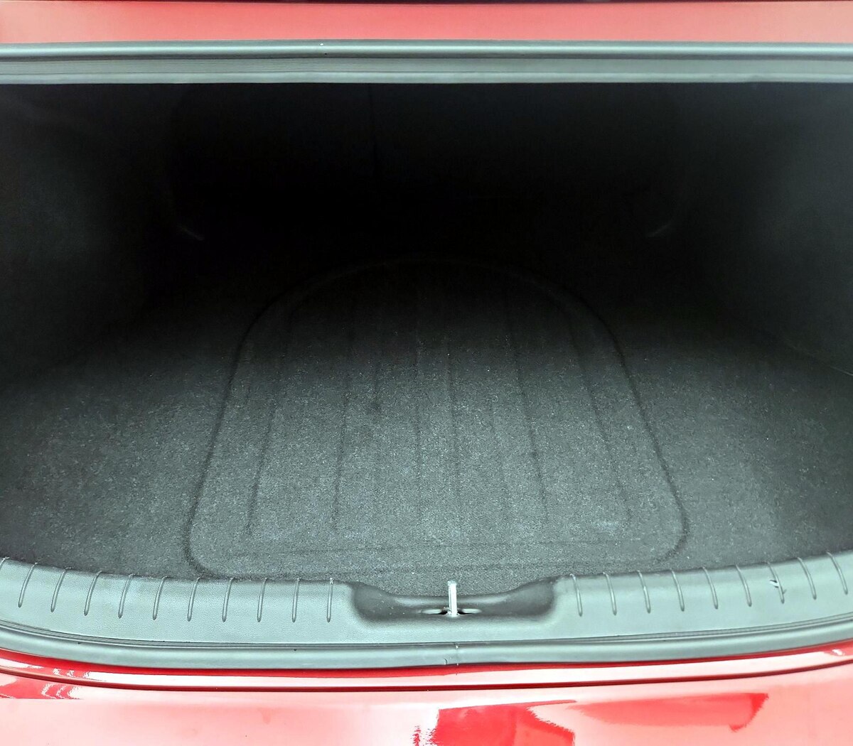 Trunk/Cargo (Seats Up)