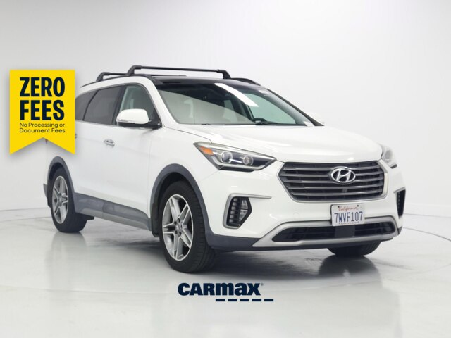 White 2017 Hyundai Santa Fe SUV / Crossover Front-Wheel Drive Automatic