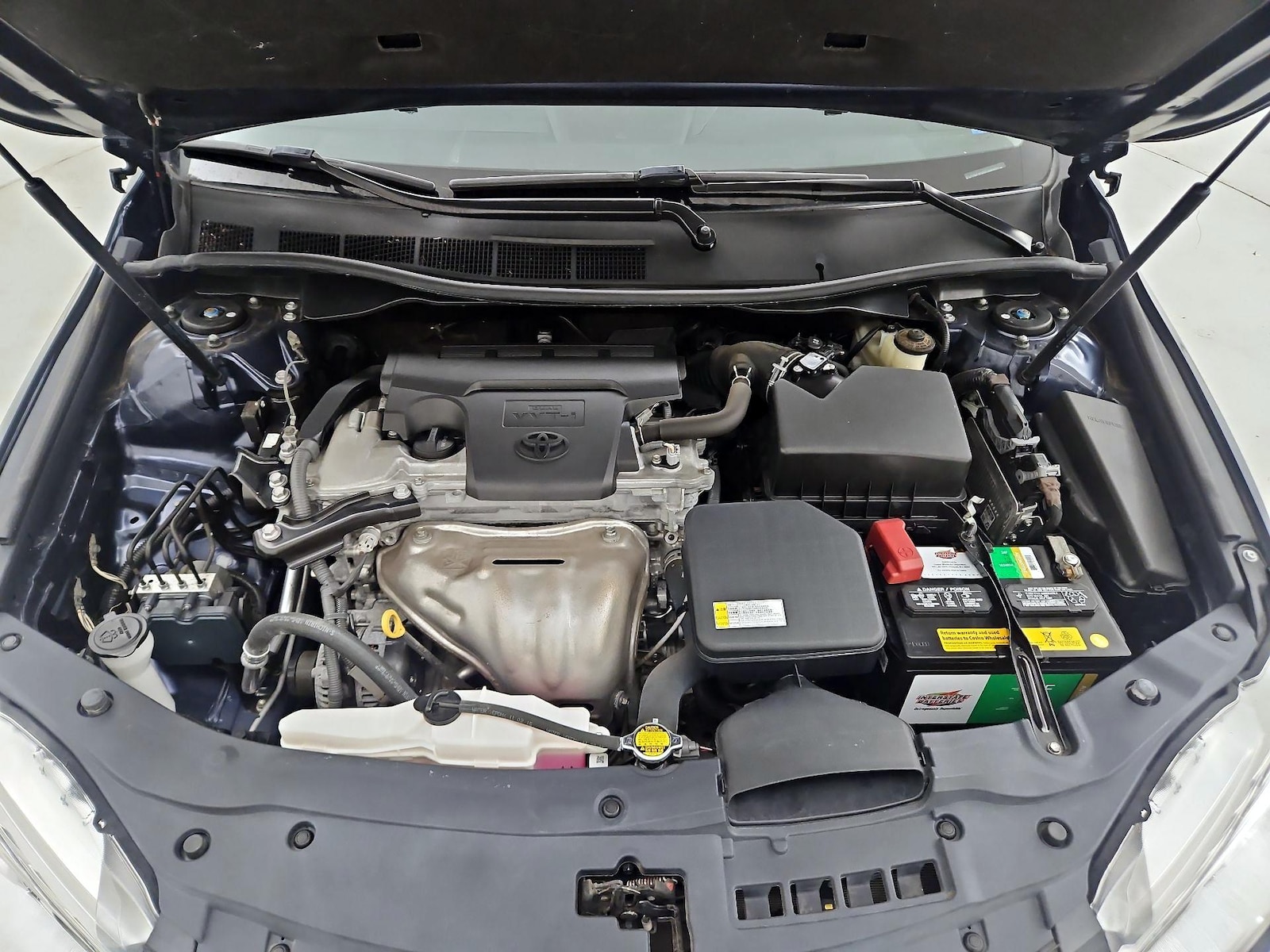 2015 Toyota Camry XLE - Photo 23