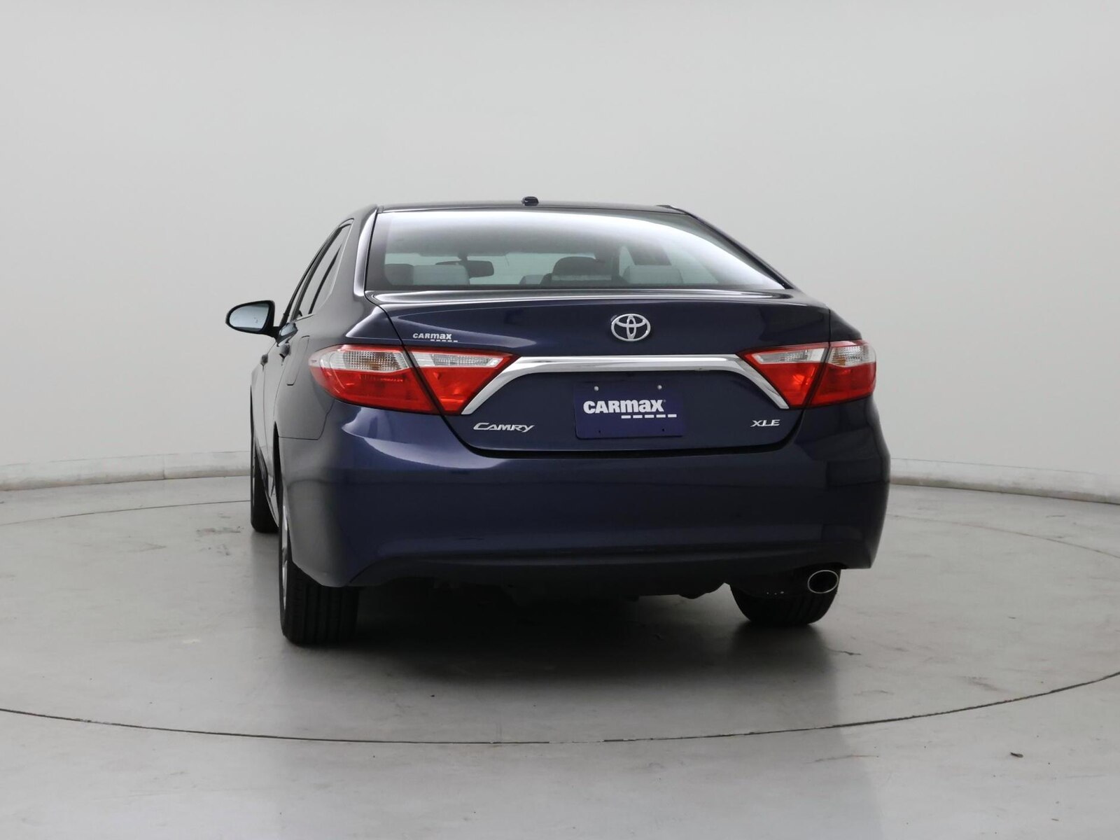 2015 Toyota Camry XLE - Photo 7