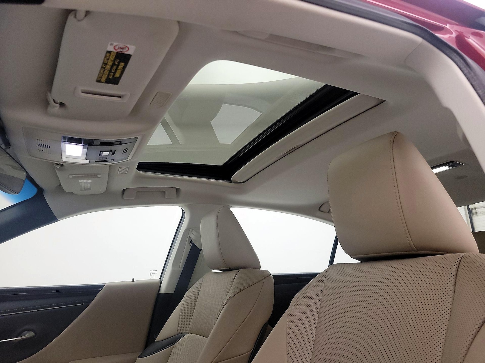 2021 Lexus ES 250 - Photo 21