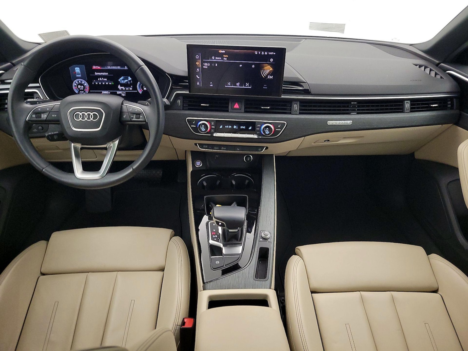 2022 Audi A4 Premium Plus - Photo 10