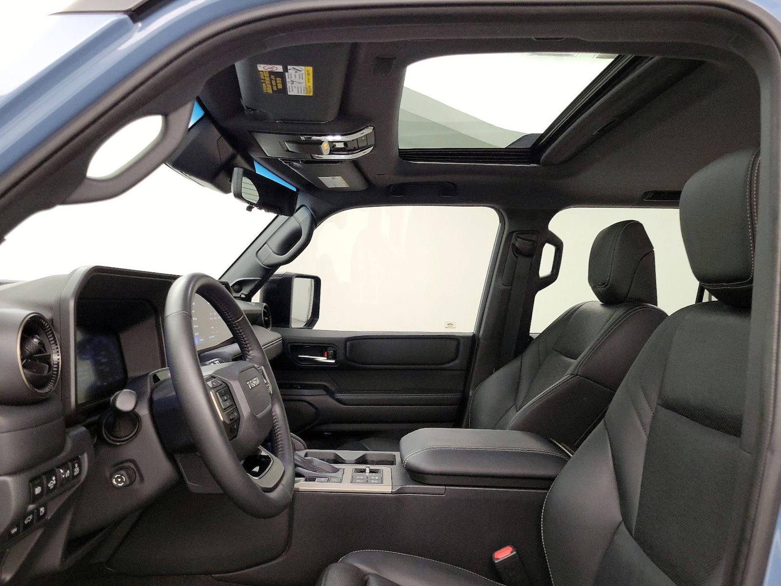 Sunroof(s) & Overhead Airbags