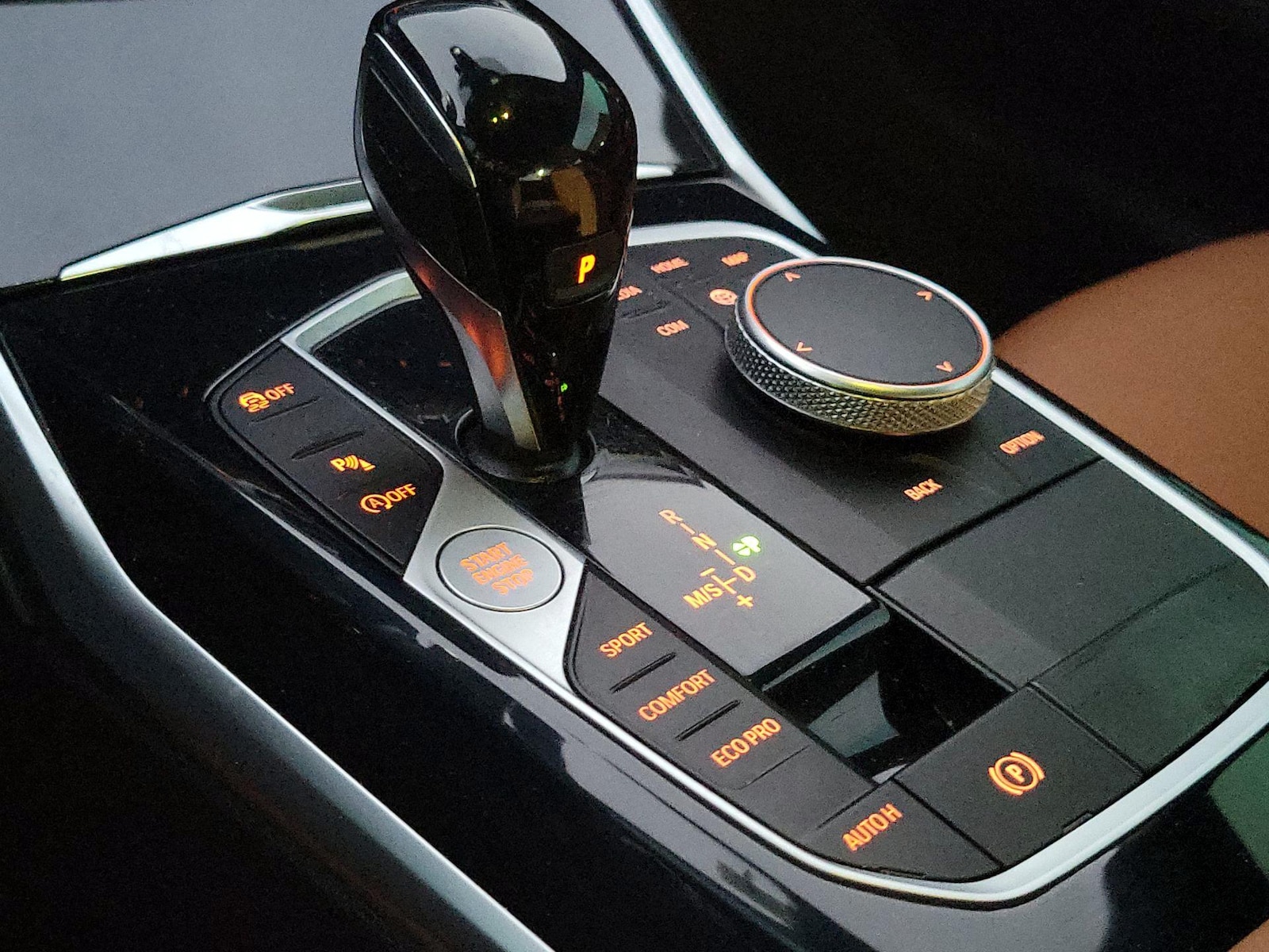 2022 BMW 2 Series 230i - Photo 19