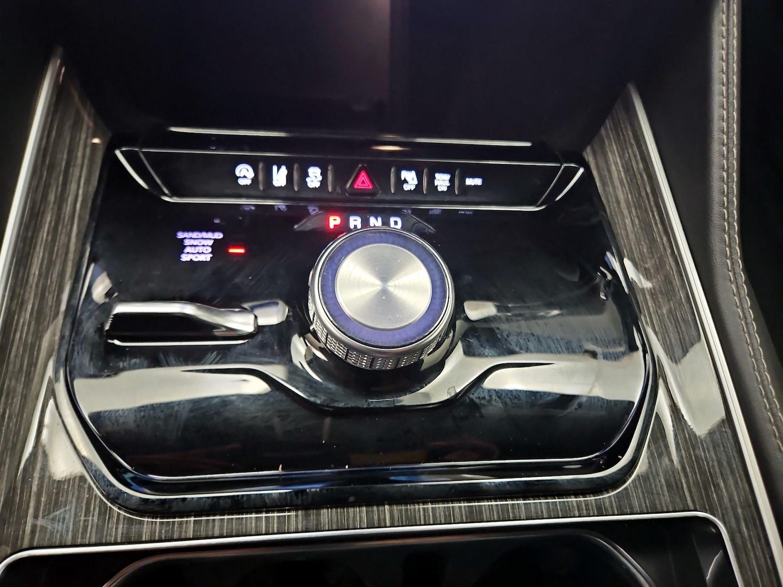 2022 Jeep Wagoneer Series II - Photo 19