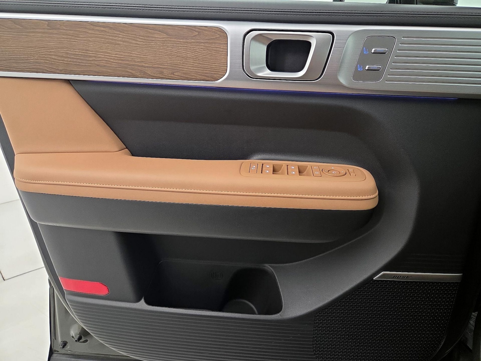 2026 Hyundai Santa Fe Calligraphy - Photo 13