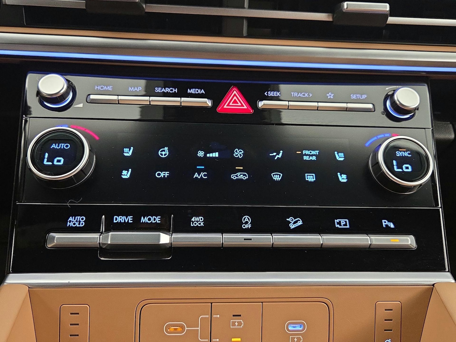2026 Hyundai Santa Fe Calligraphy - Photo 18