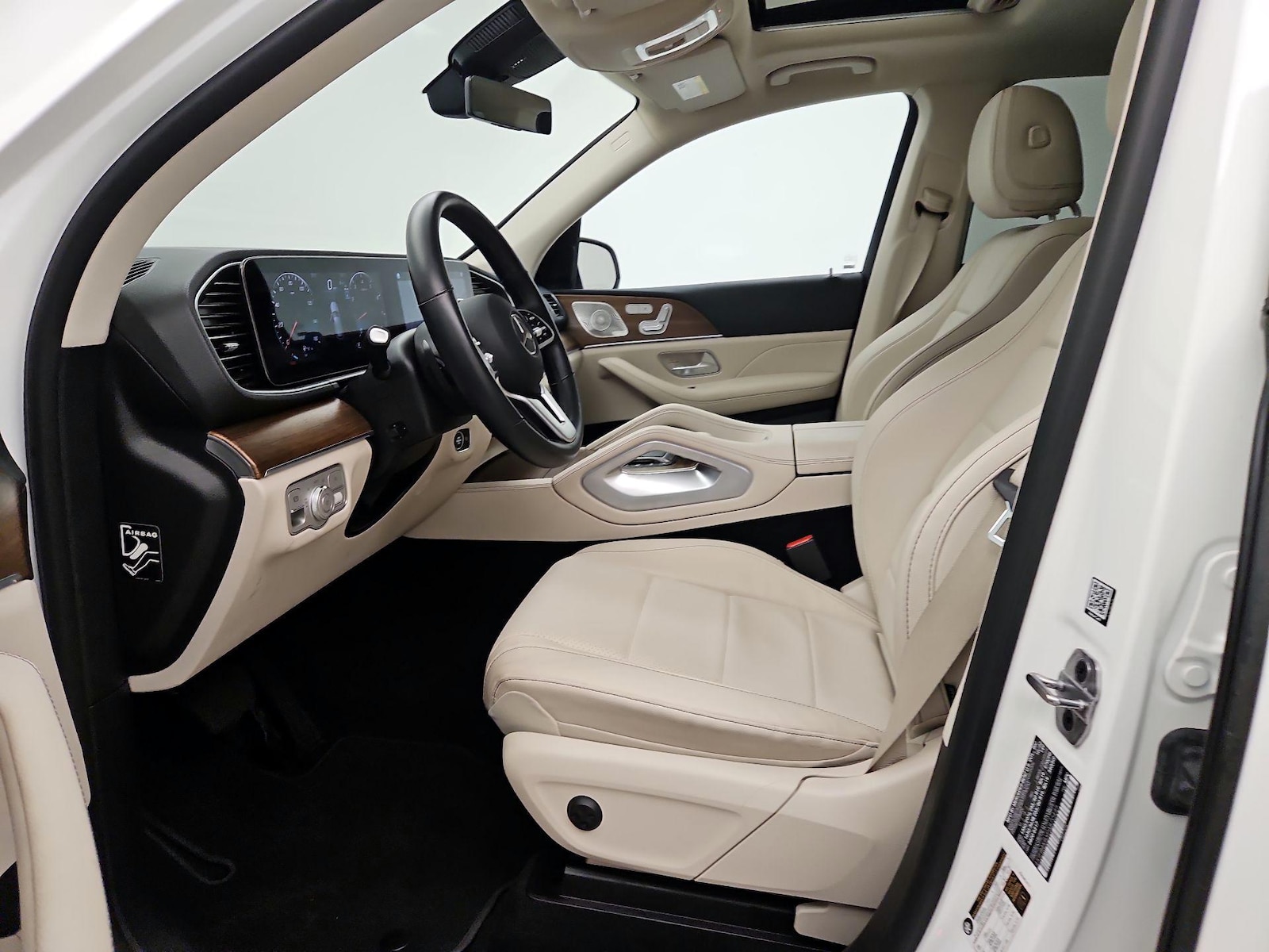 Power Seat(s) & Side Airbags