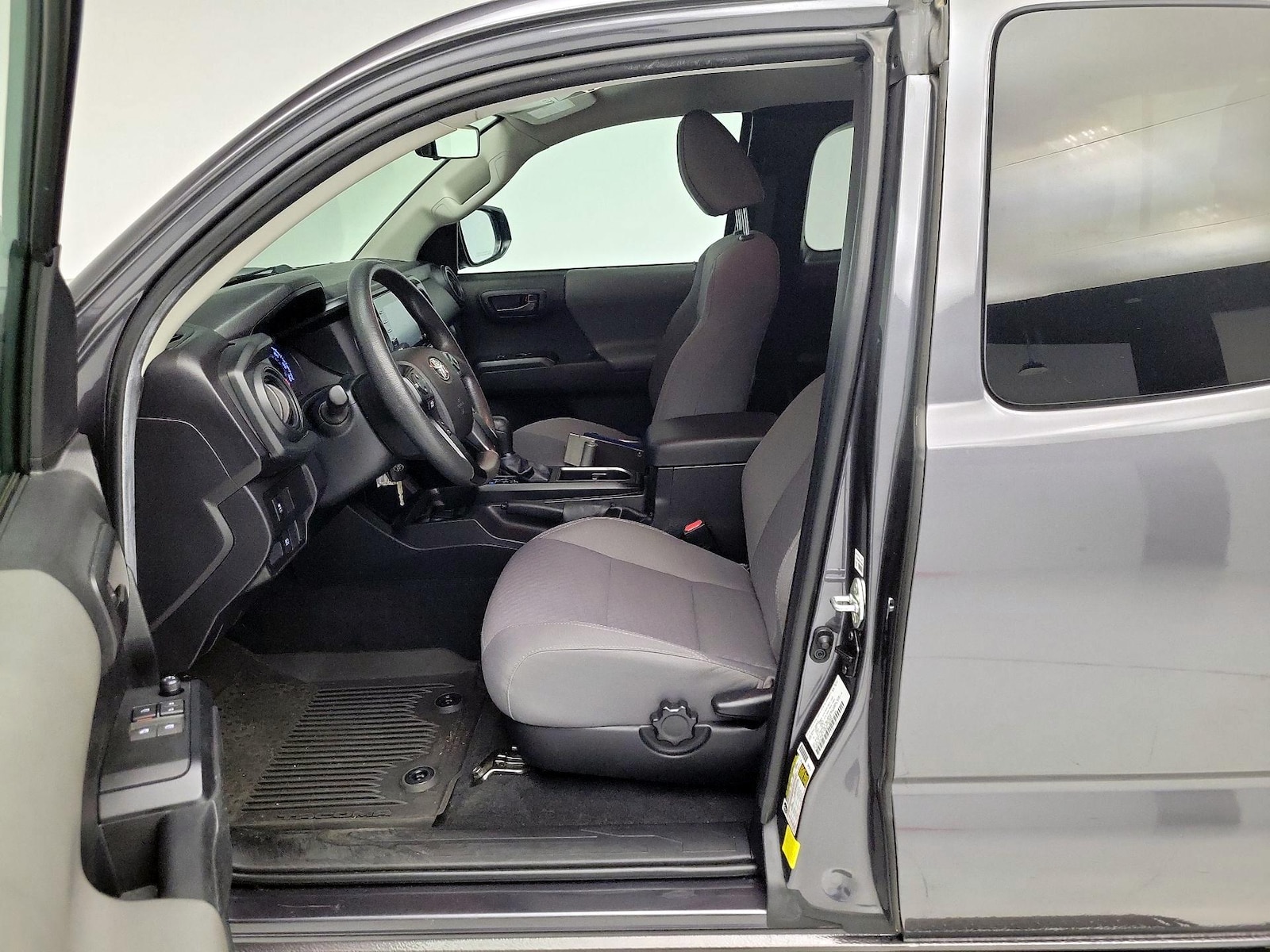 Power Seat(s) & Side Airbags