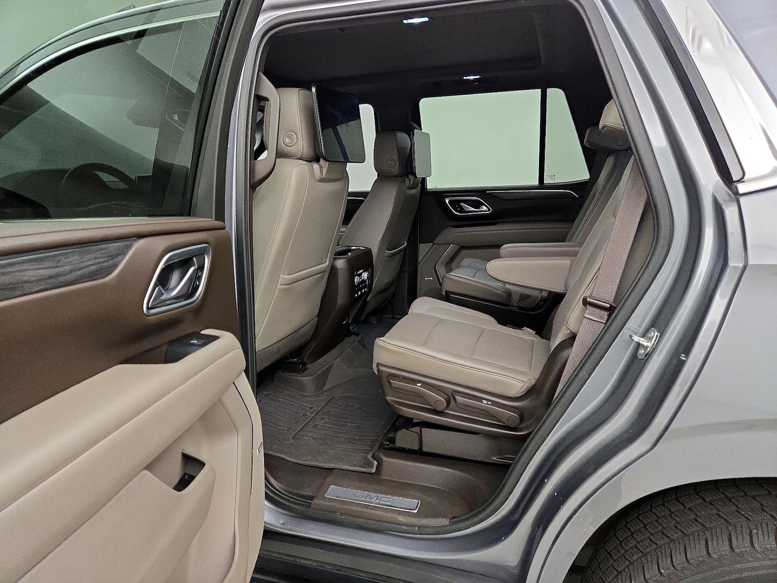 Rear Air Conditioning