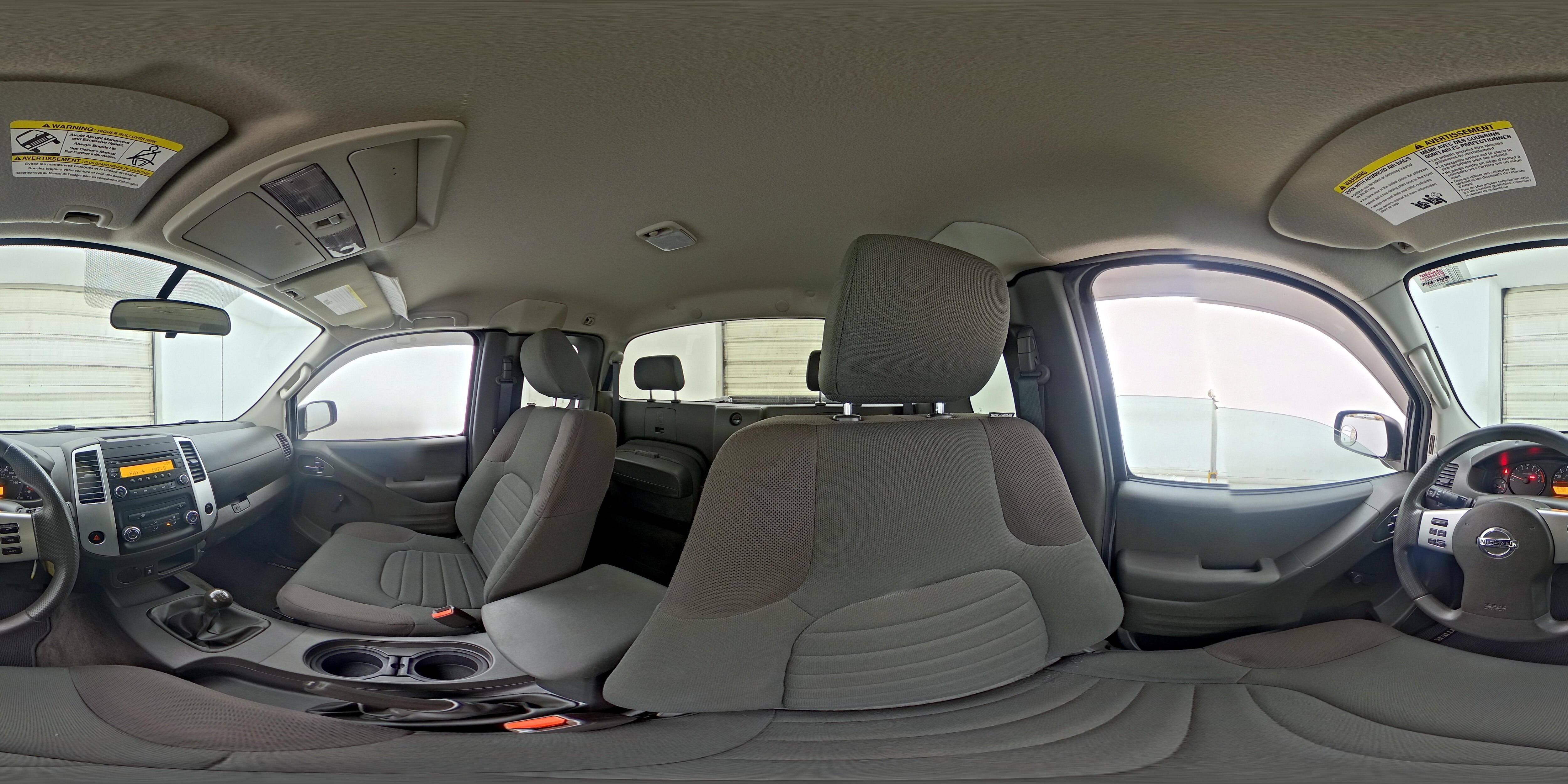 2015 Nissan Frontier S - Photo 24