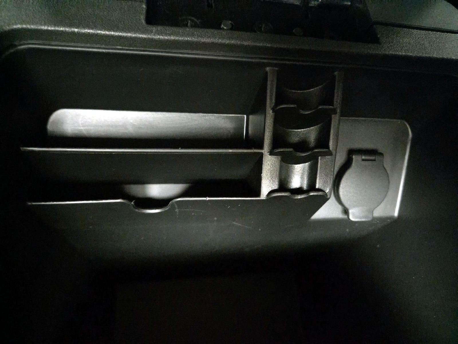 2015 Nissan Frontier S - Photo 18