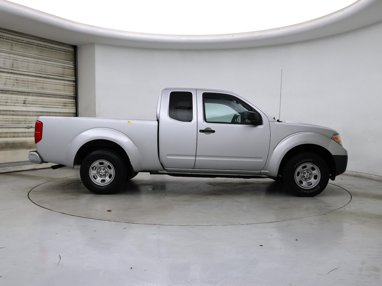 2015 Nissan Frontier S - Photo 8