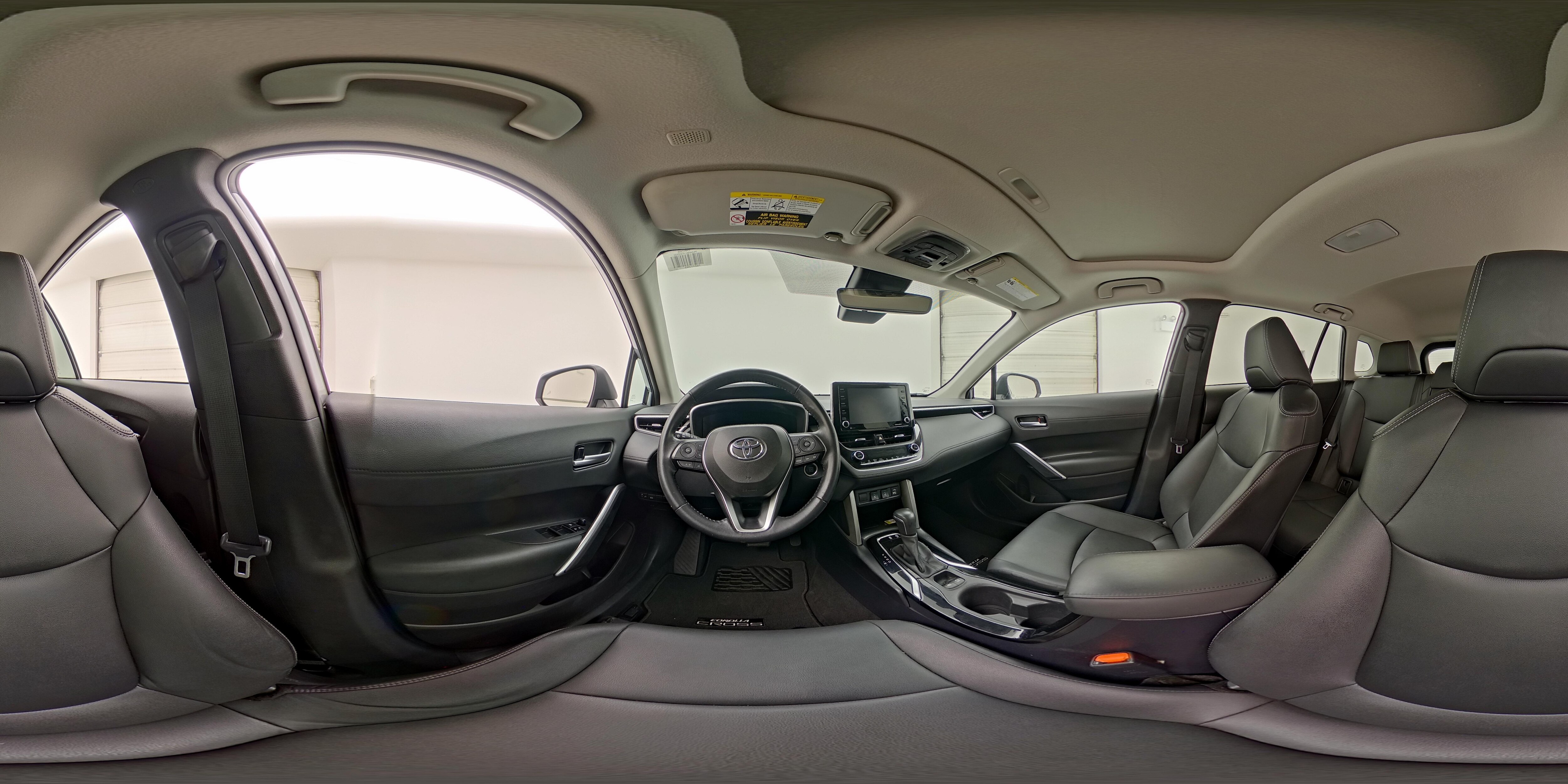 2022 Toyota Corolla Cross XLE - Photo 26