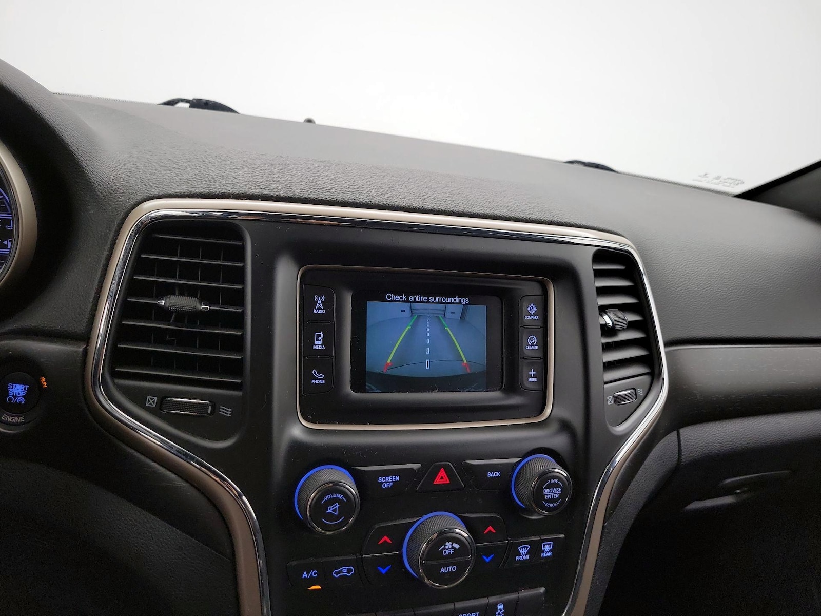 2016 Jeep Grand Cherokee Laredo E - Photo 15
