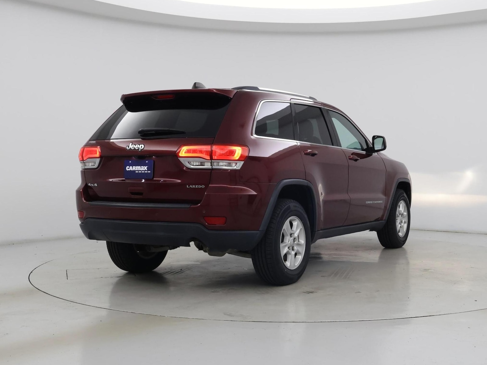 2016 Jeep Grand Cherokee Laredo E - Photo 9