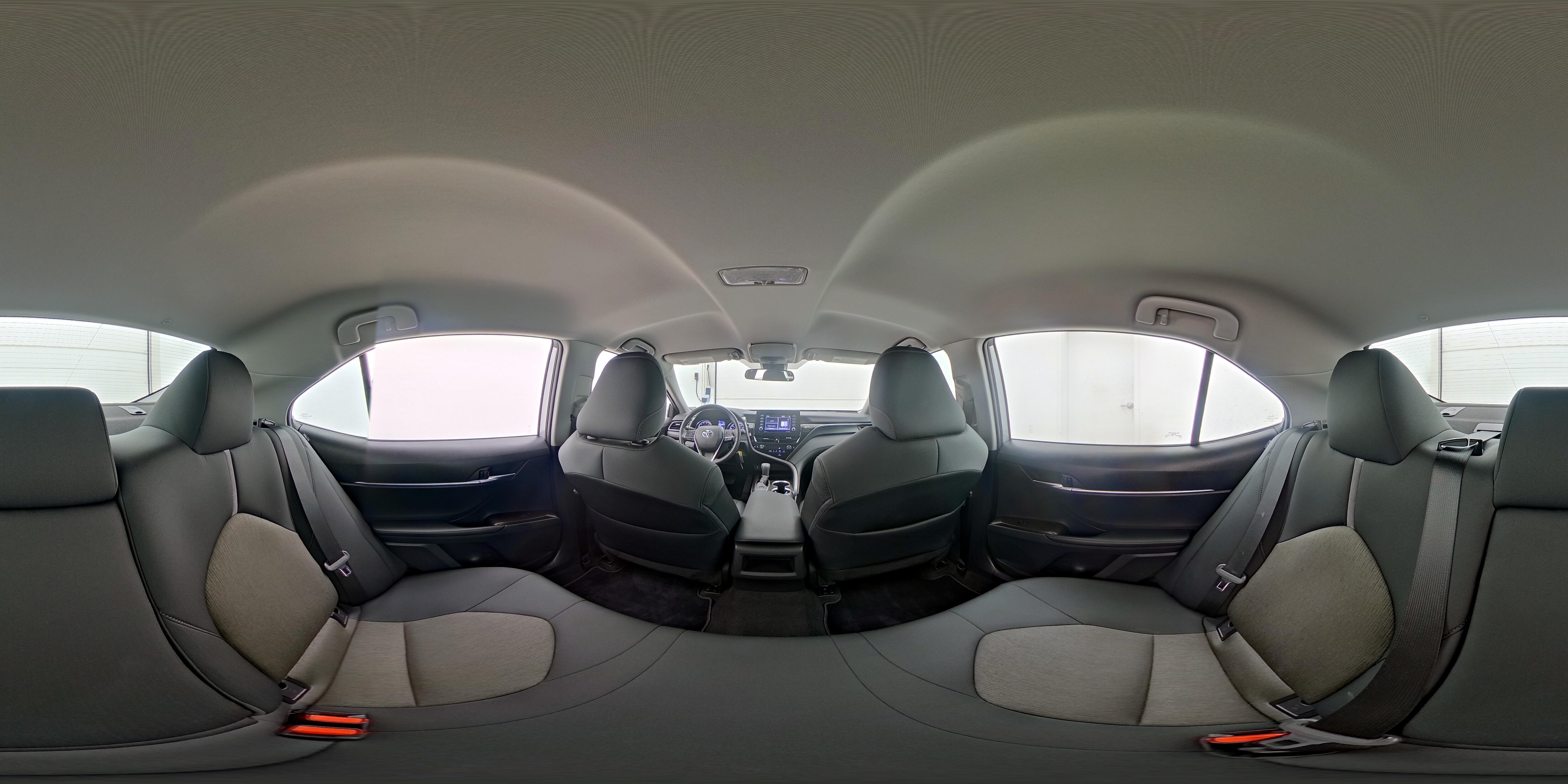 2024 Toyota Camry LE - Photo 25