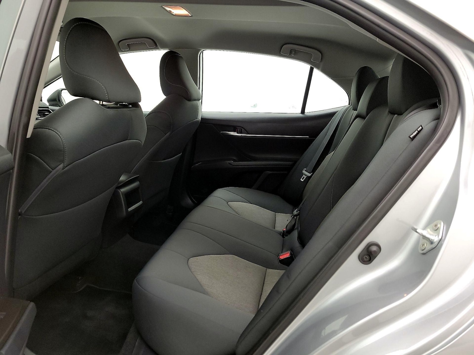 2024 Toyota Camry LE - Photo 20