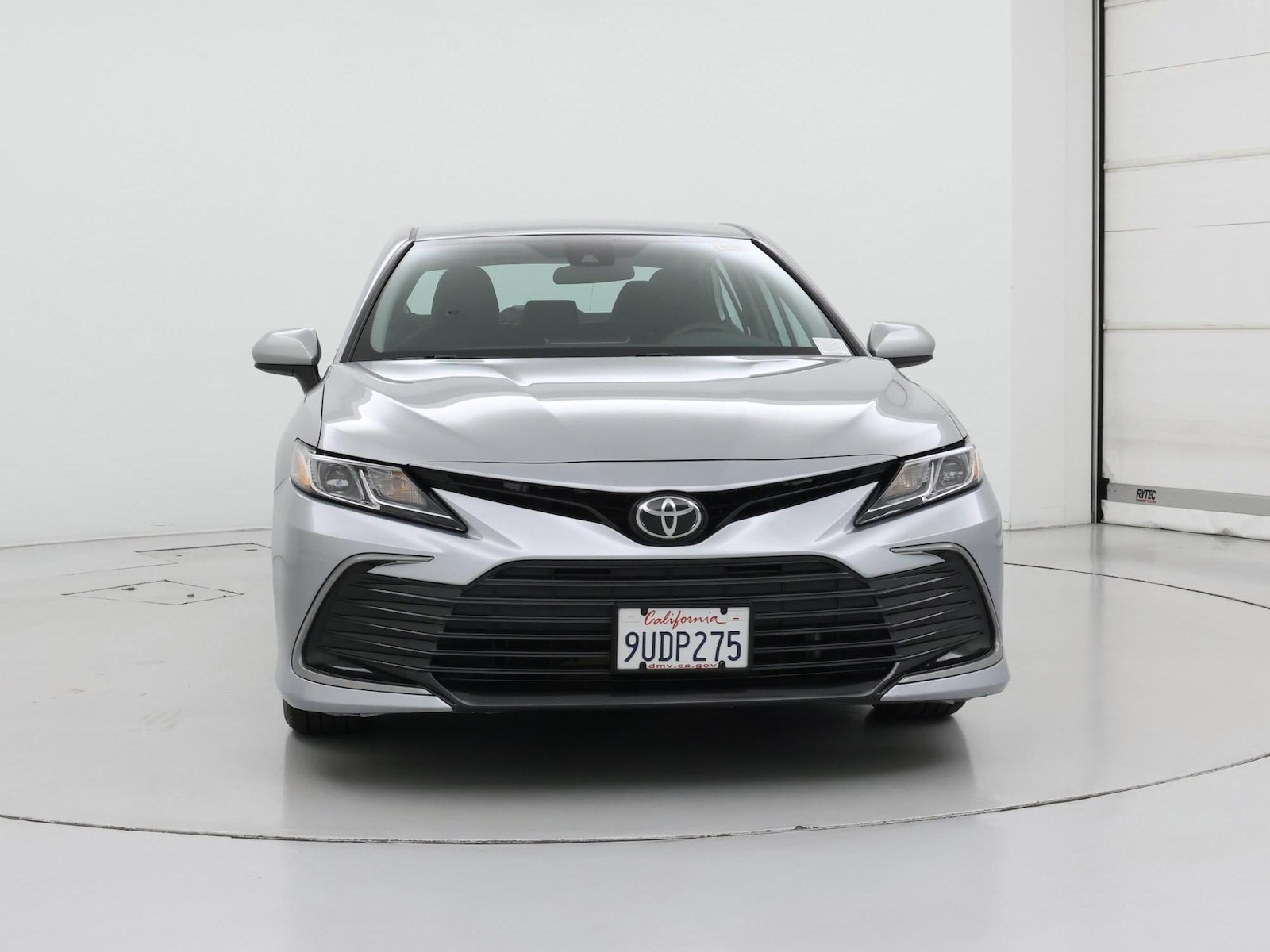 2024 Toyota Camry LE - Photo 6