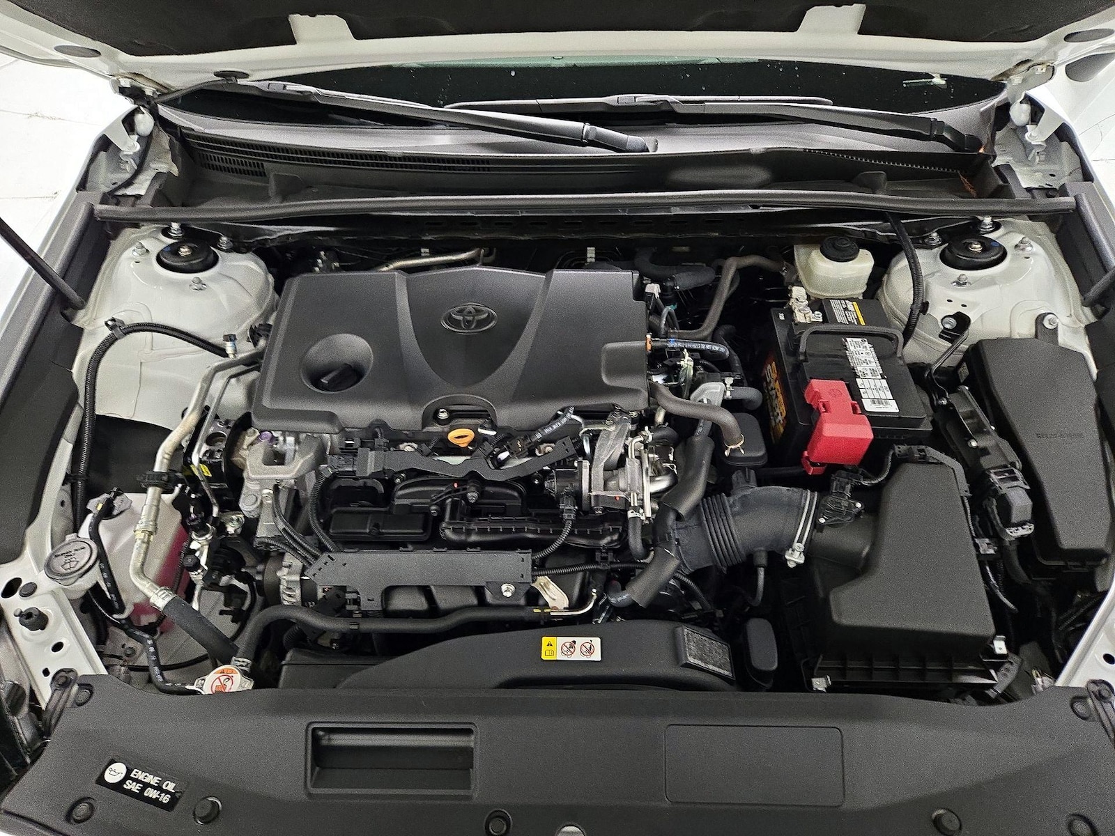 2020 Toyota Camry SE - Photo 22