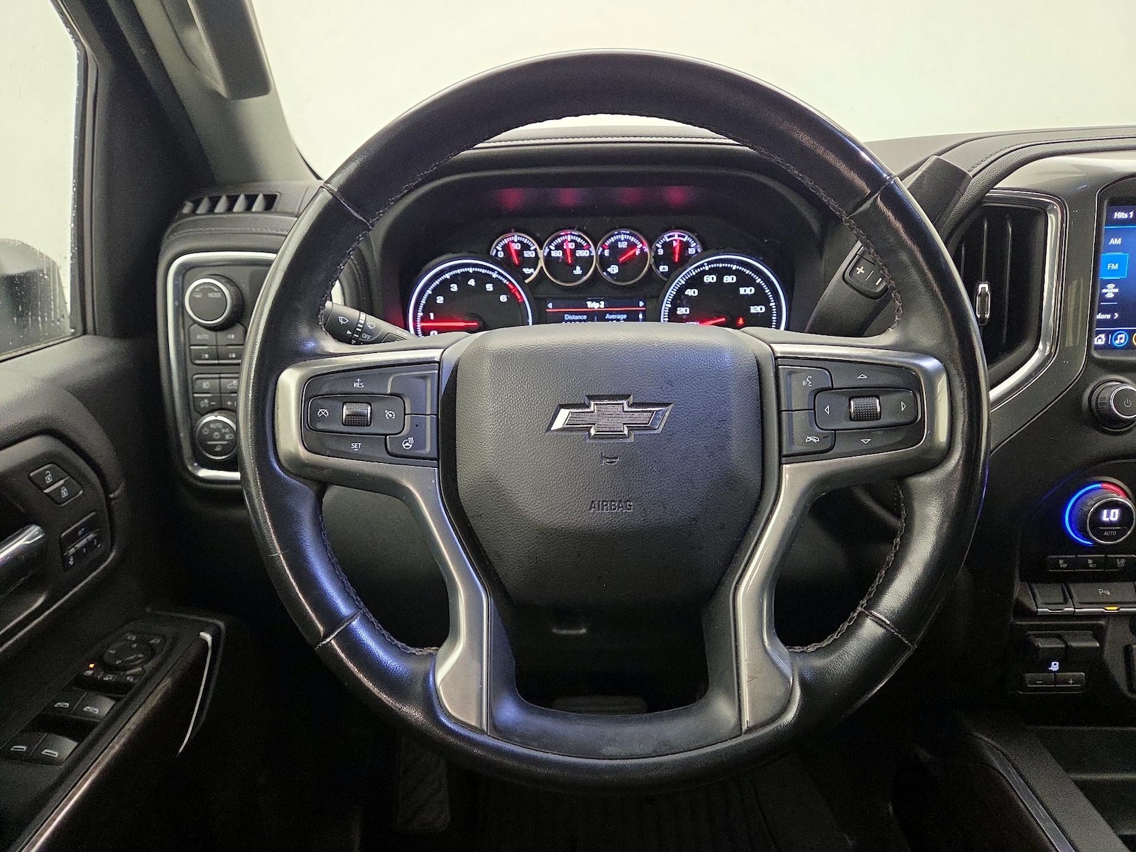 2023 Chevrolet Silverado 2500HD LTZ - Photo 11