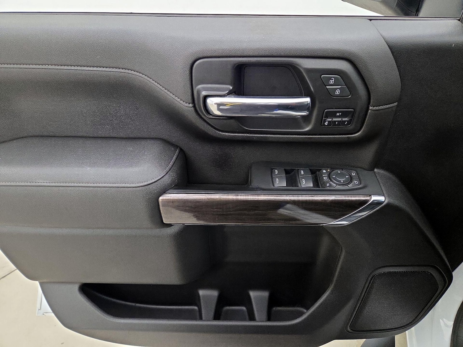 2023 Chevrolet Silverado 2500HD LTZ - Photo 13