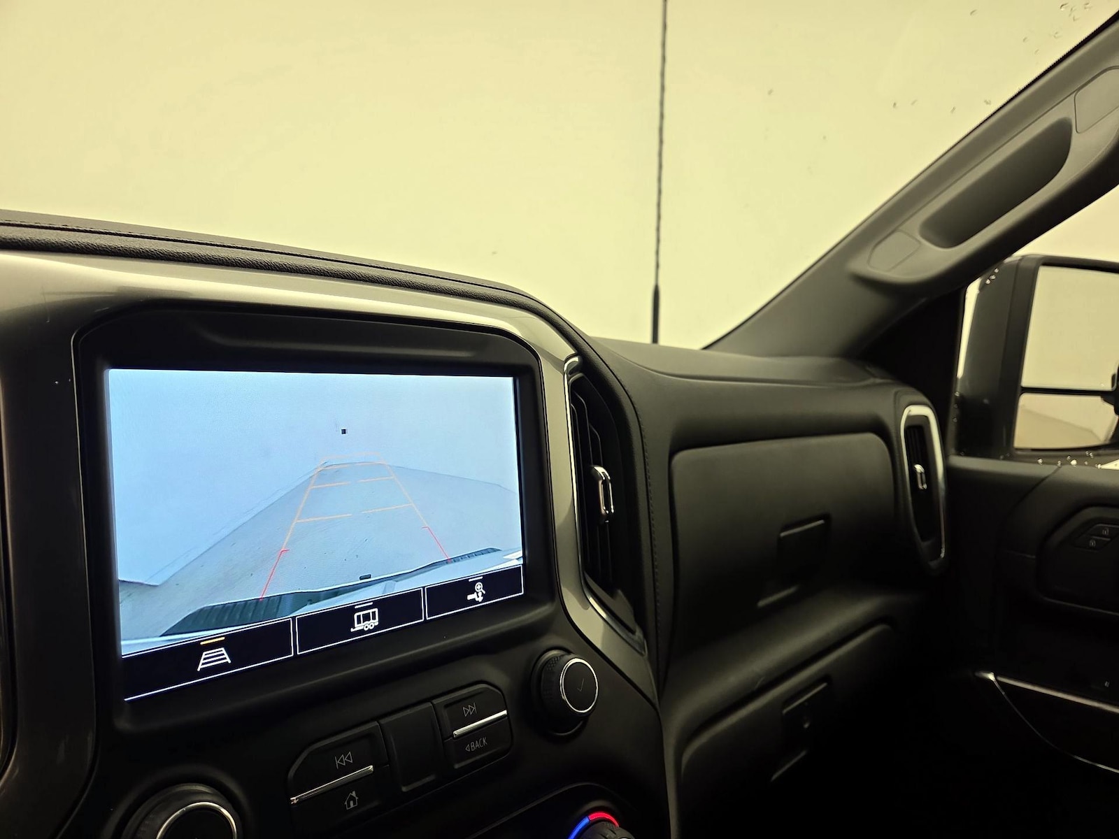 2023 Chevrolet Silverado 2500HD LTZ - Photo 15