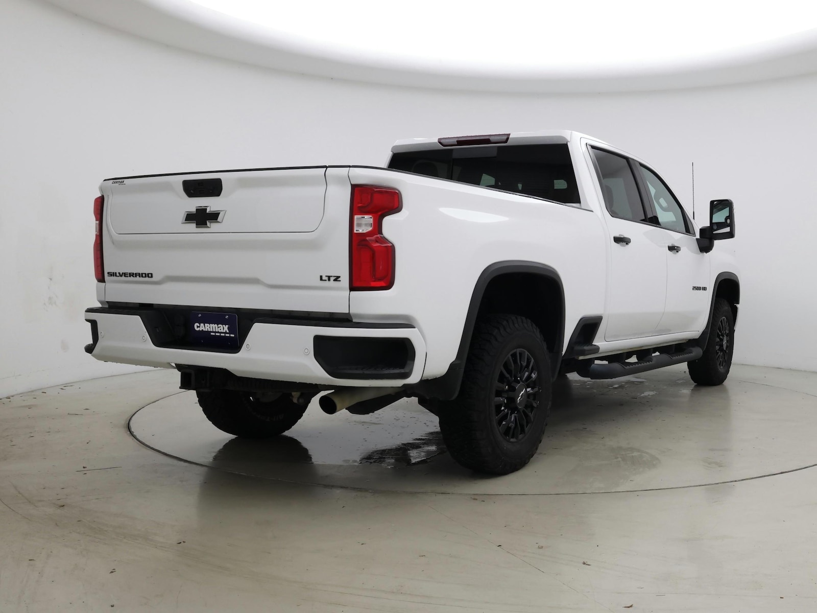 2023 Chevrolet Silverado 2500HD LTZ - Photo 9