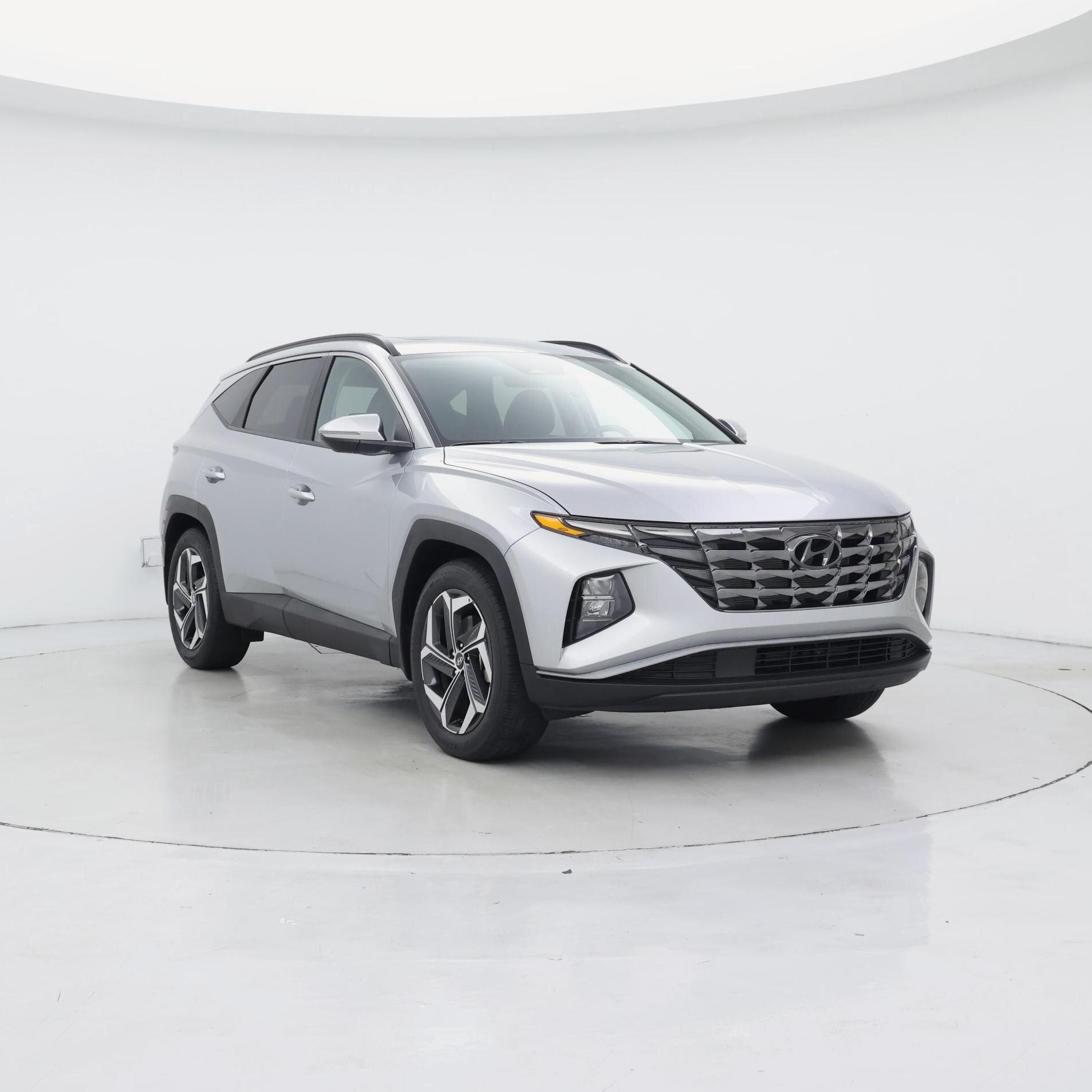 Silver 2022 Hyundai Tucson SUV / Crossover Front-Wheel Drive Automatic