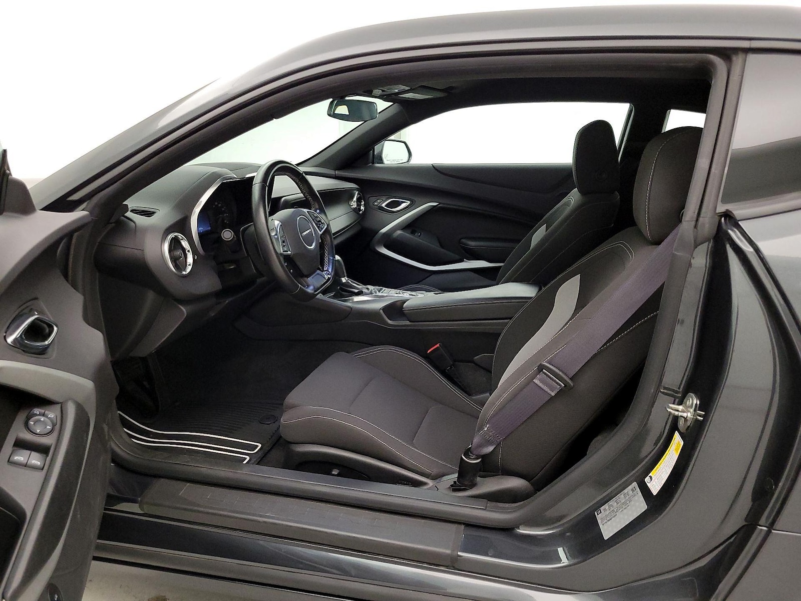 Power Seat(s) & Side Airbags
