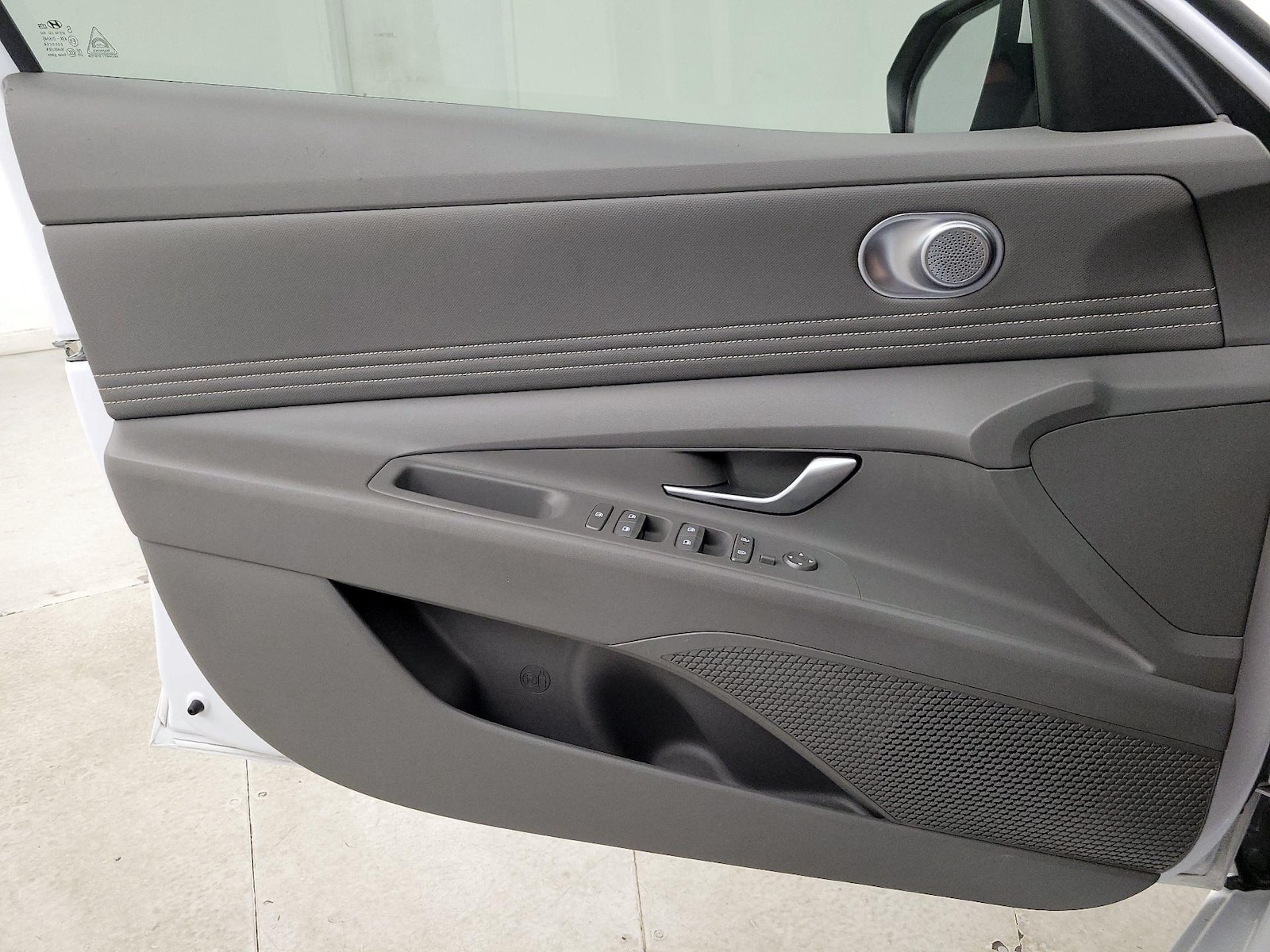 2024 Hyundai Elantra SEL - Photo 13