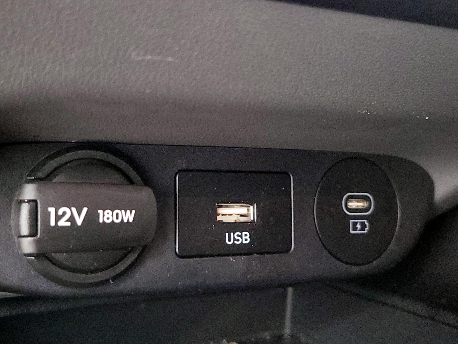 2024 Hyundai Elantra SEL - Photo 20