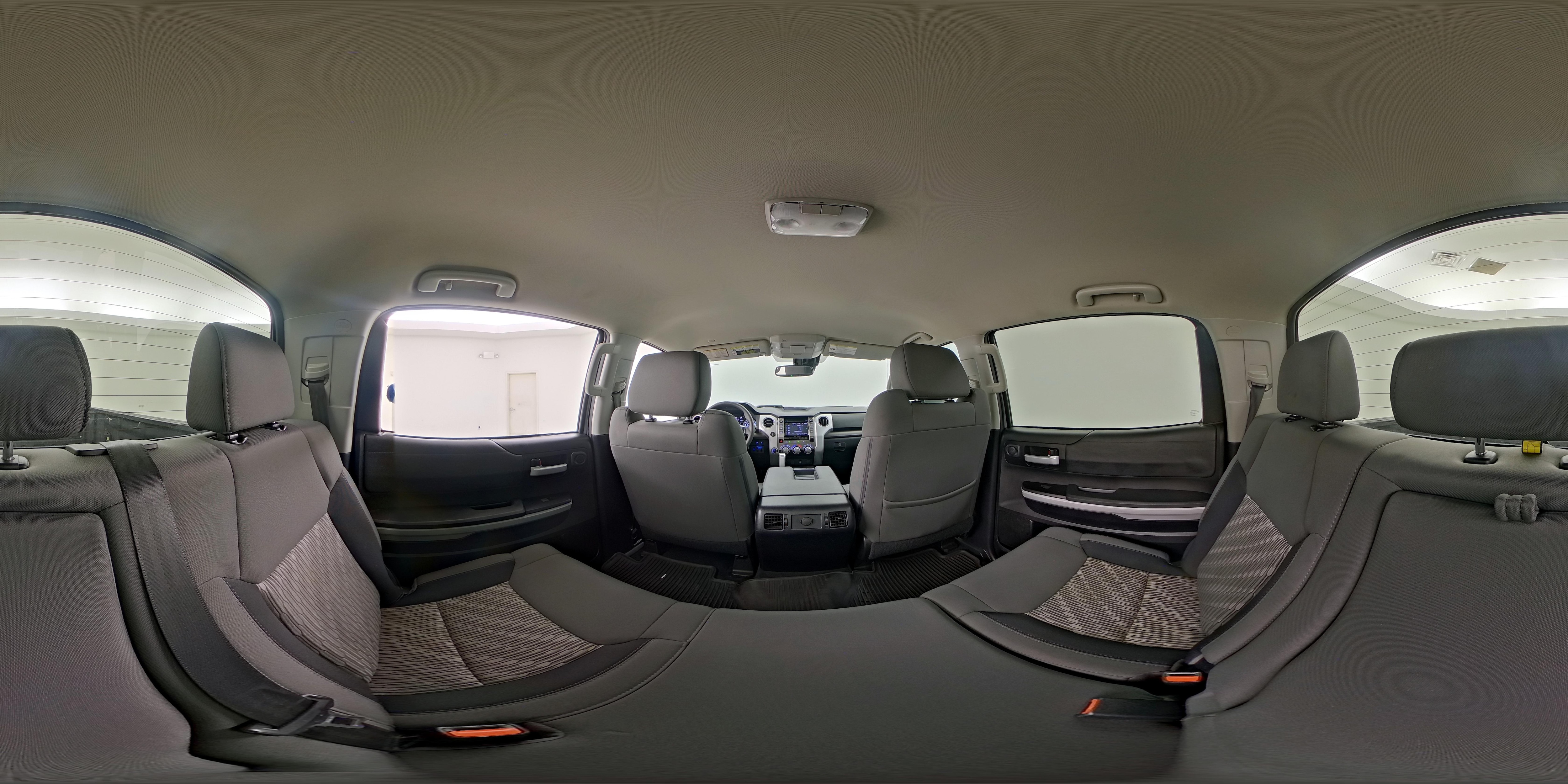 2019 Toyota Tundra SR5 - Photo 26