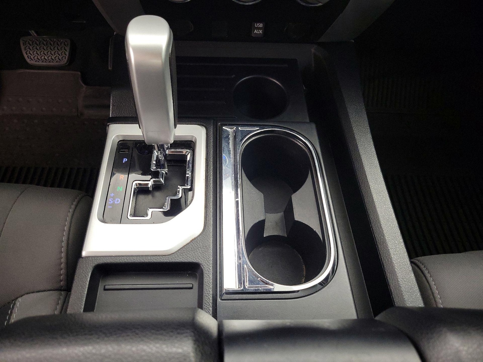 2019 Toyota Tundra SR5 - Photo 19