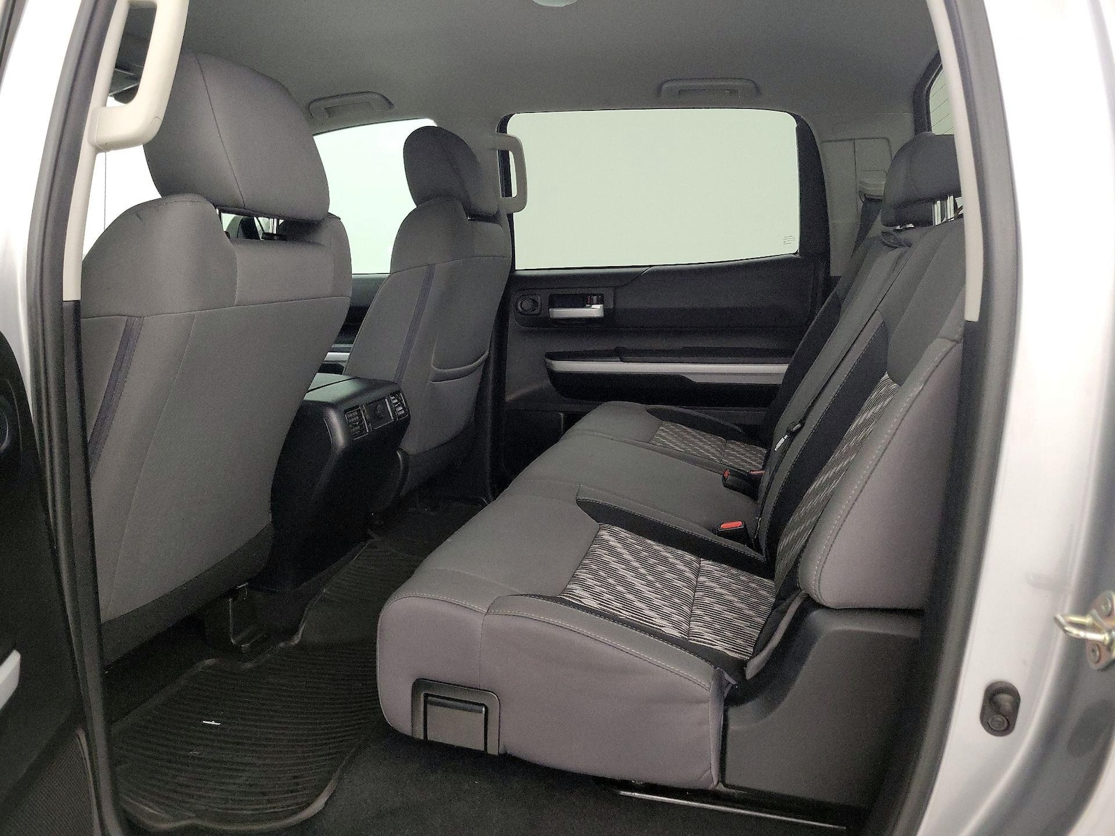 2019 Toyota Tundra SR5 - Photo 21