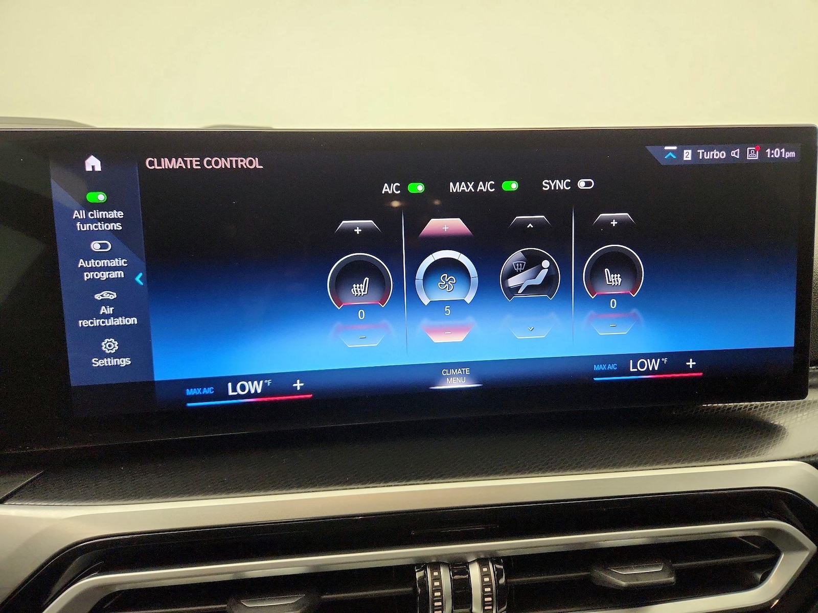 2023 BMW 2 Series M240i - Photo 18