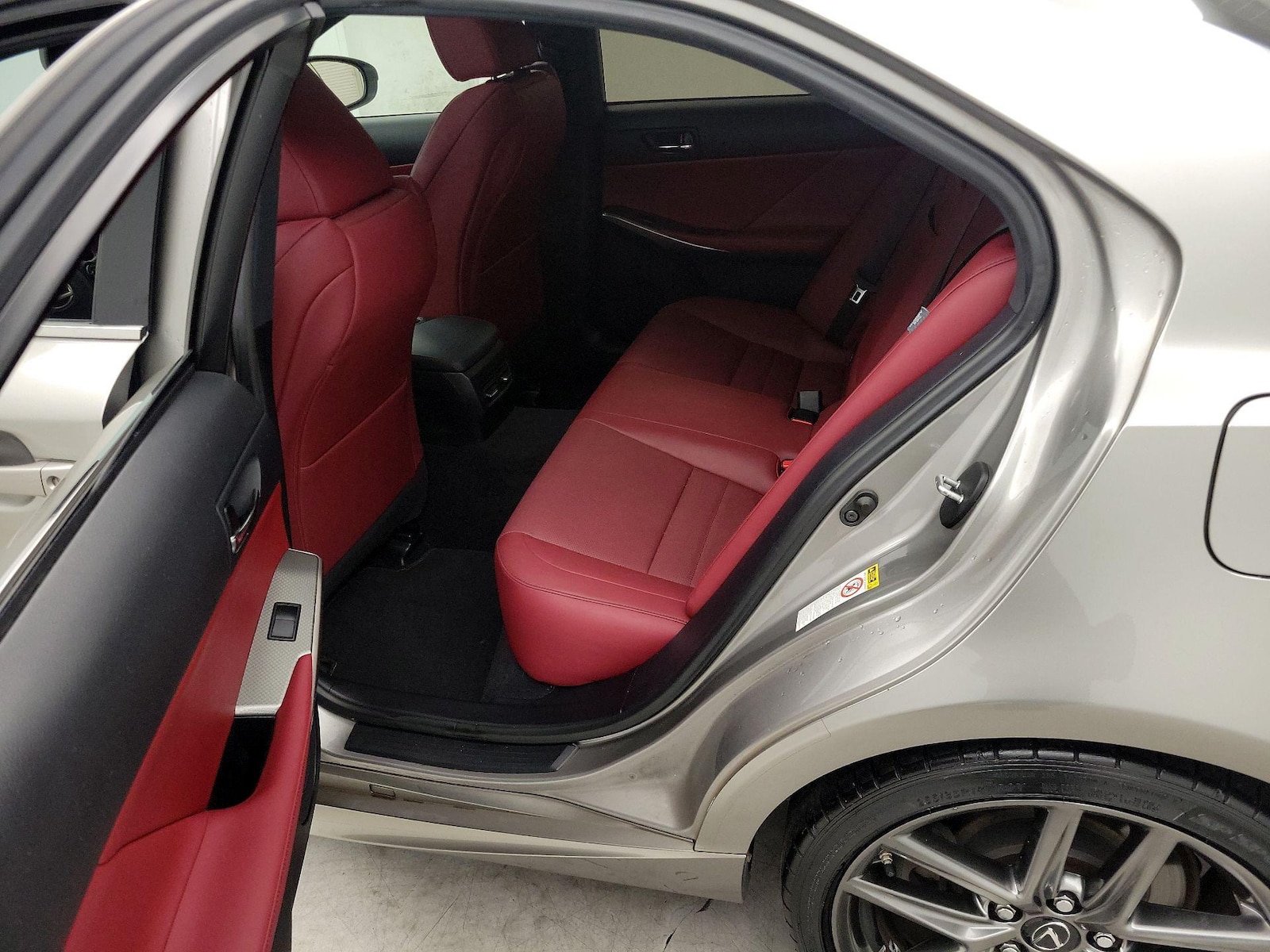 2016 Lexus IS 200t, photo 22