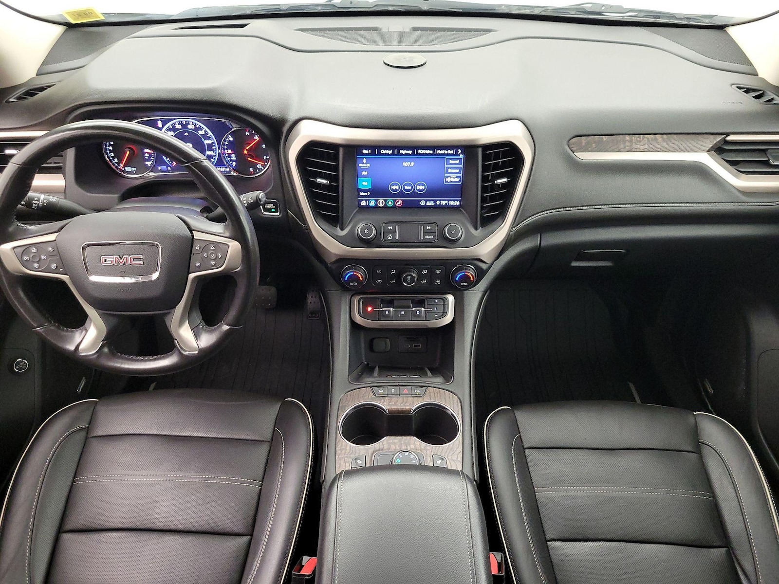 2020 GMC Acadia Denali - Photo 10