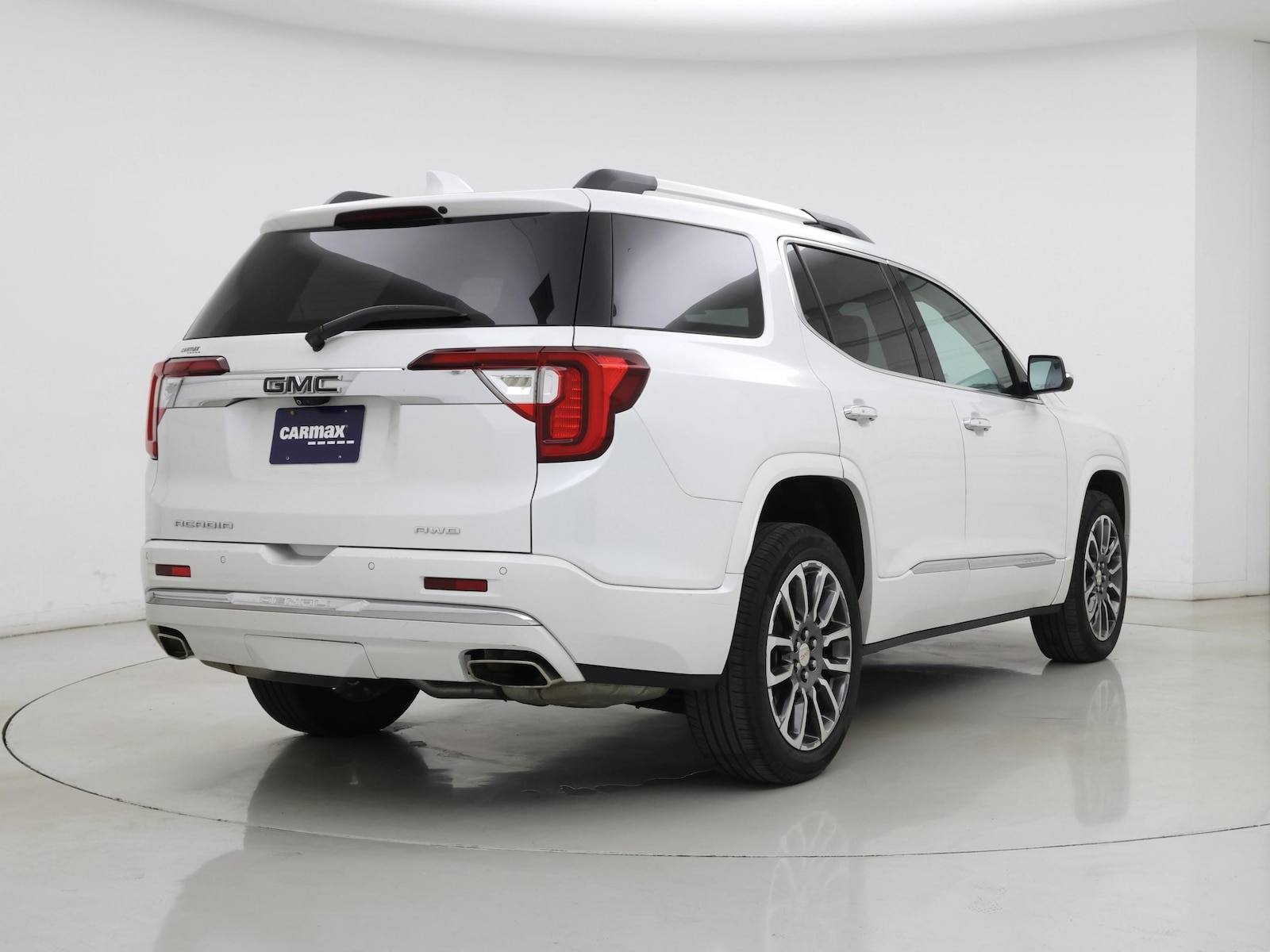 2020 GMC Acadia Denali - Photo 9